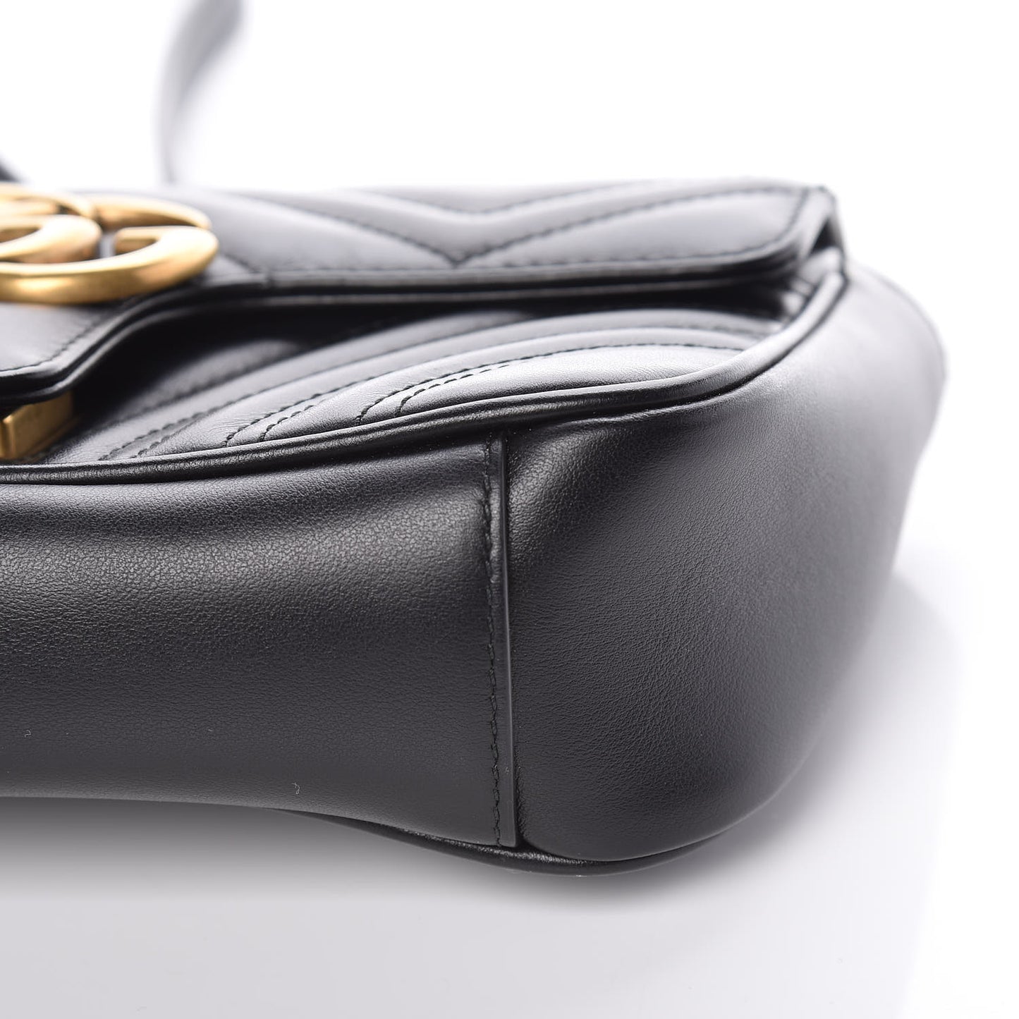 Calfskin Matelasse Mini GG Marmont Shoulder Bag Black