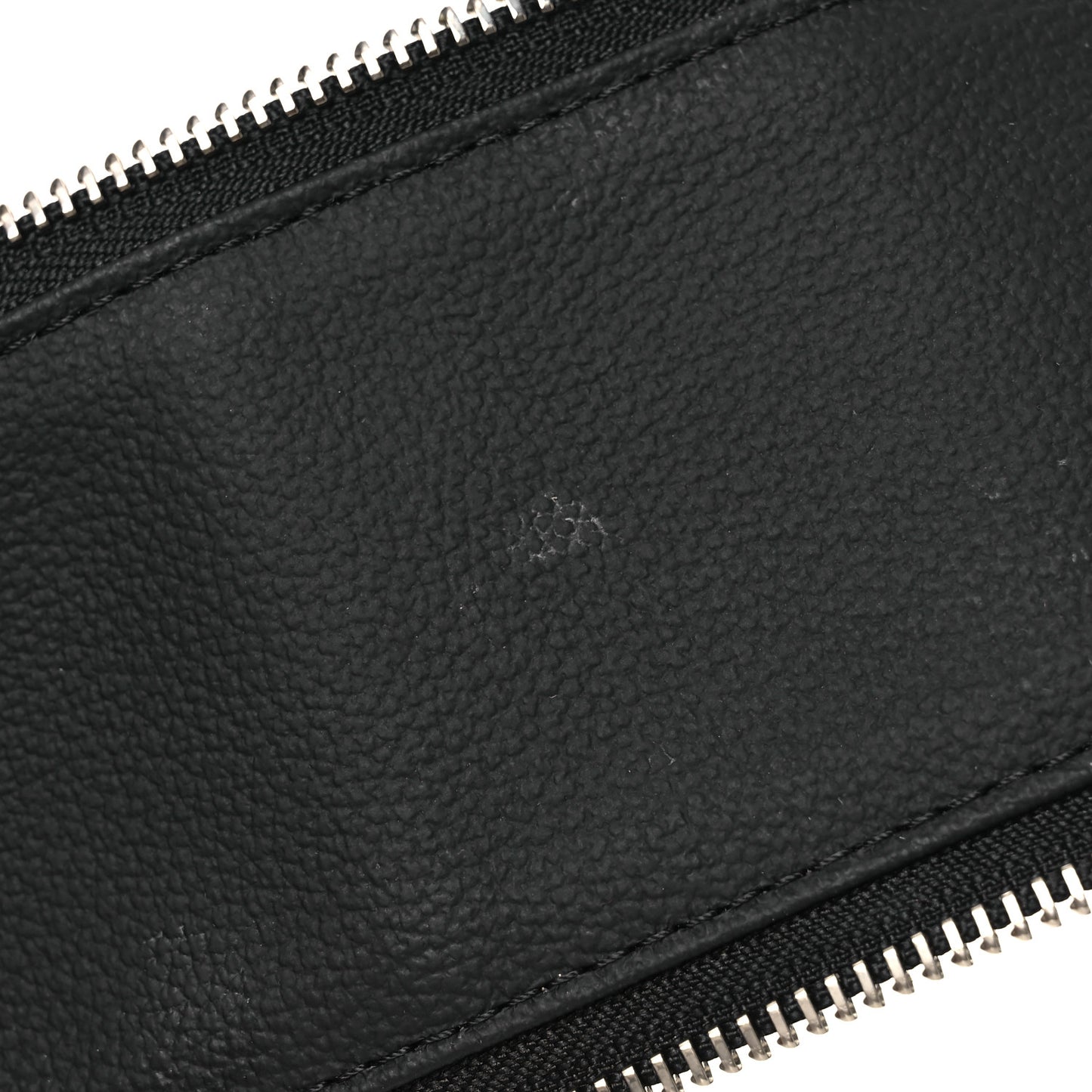 Damier Graphite Dopp Kit Toilet Pouch