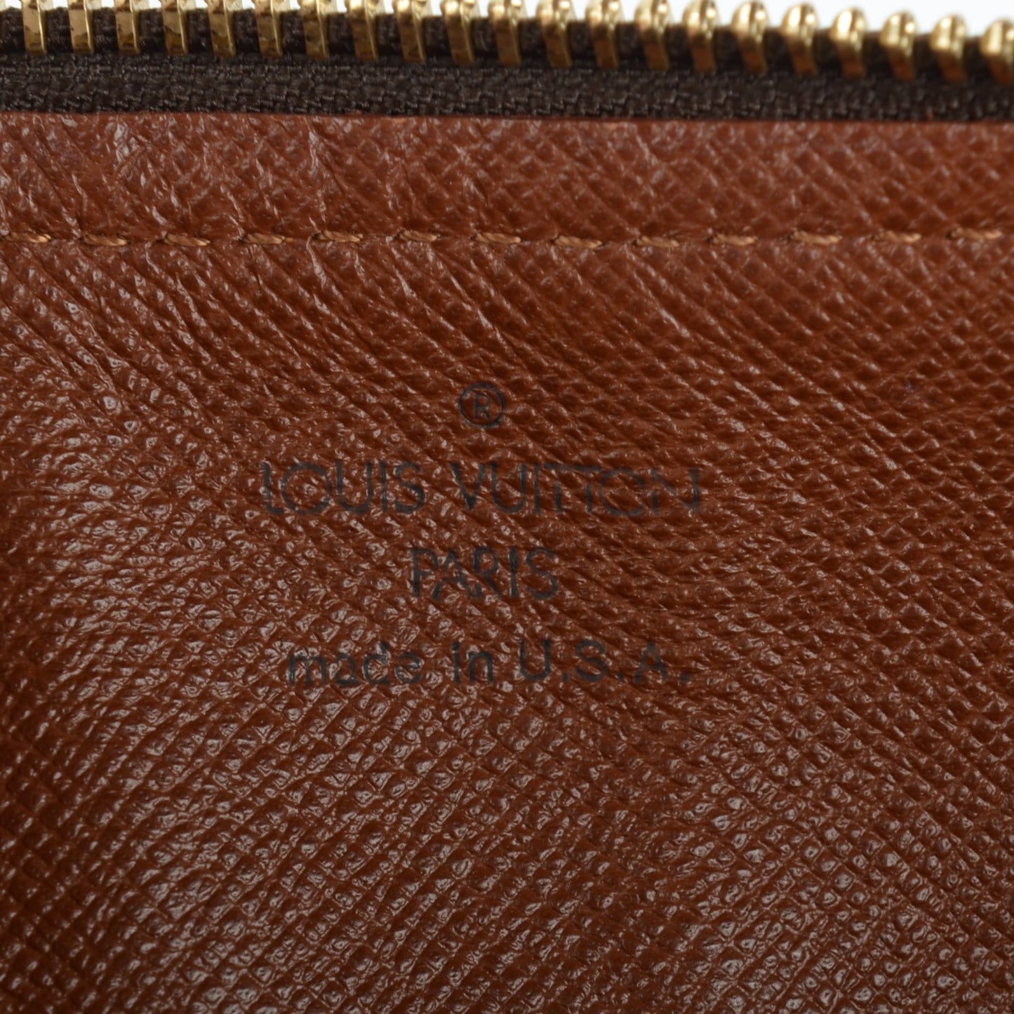 Monogram Papillon 26