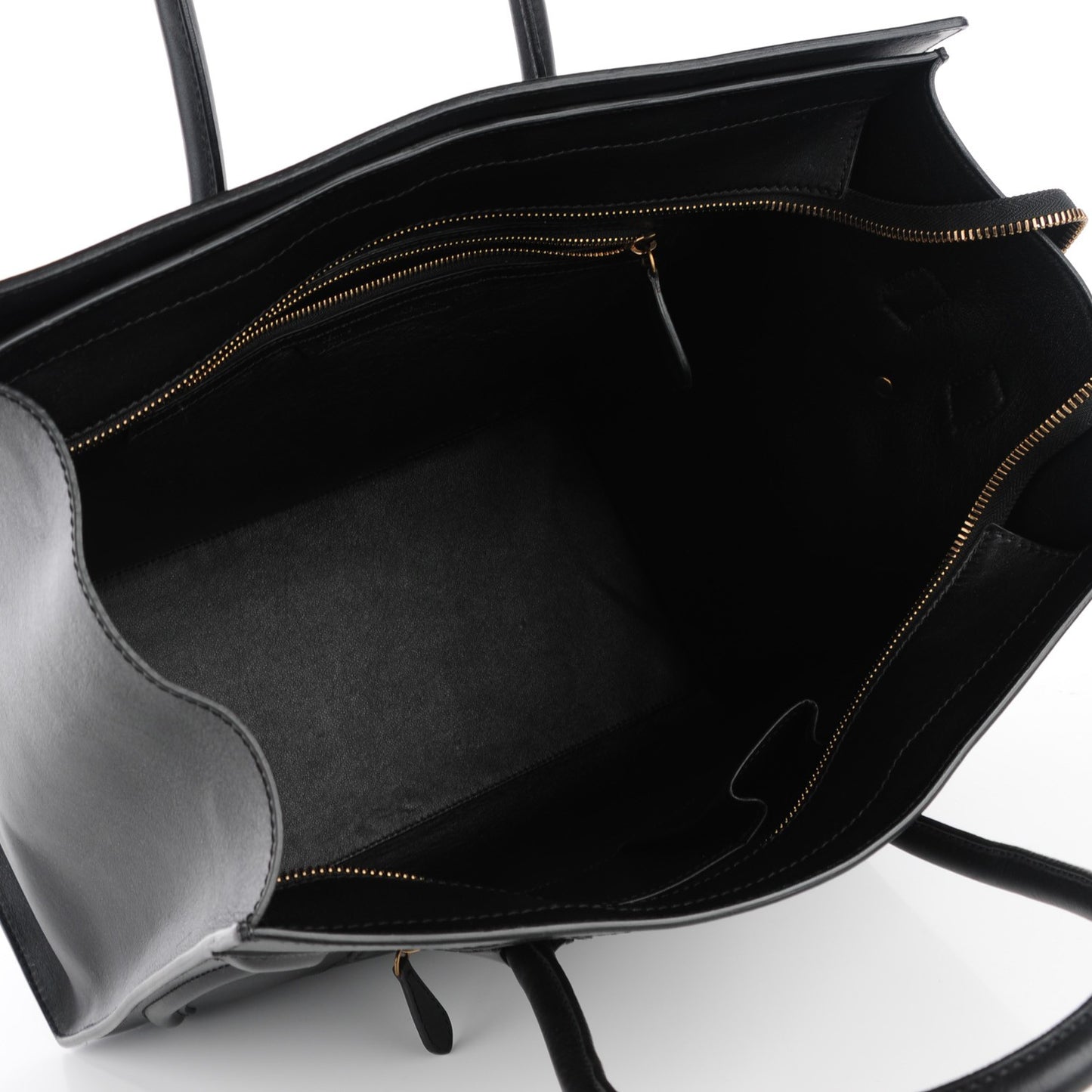 Smooth Calfskin Medium Luggage Black