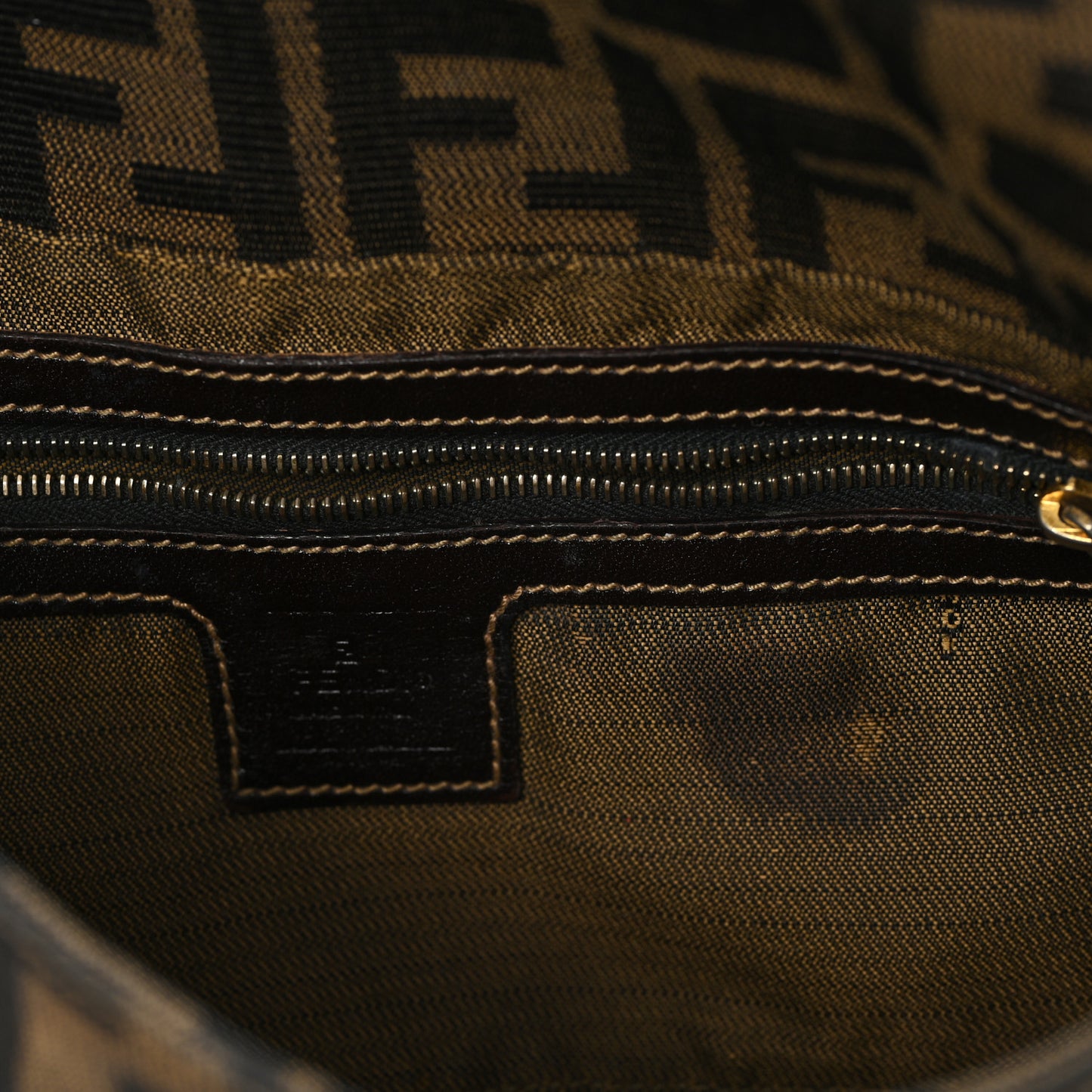 Zucca Baguette Tobacco