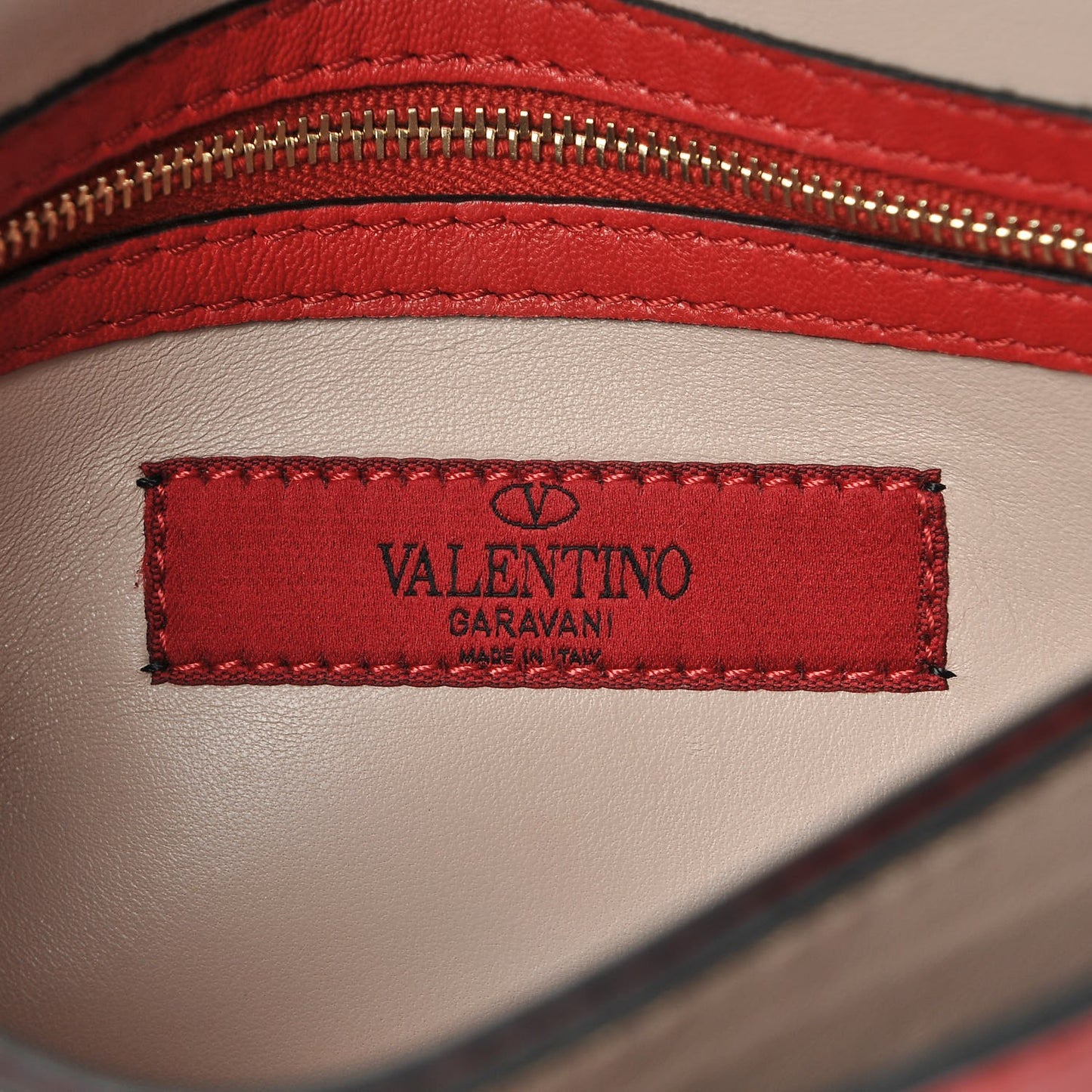 Nappa Rockstud Wristlet Clutch Rosso Valentino