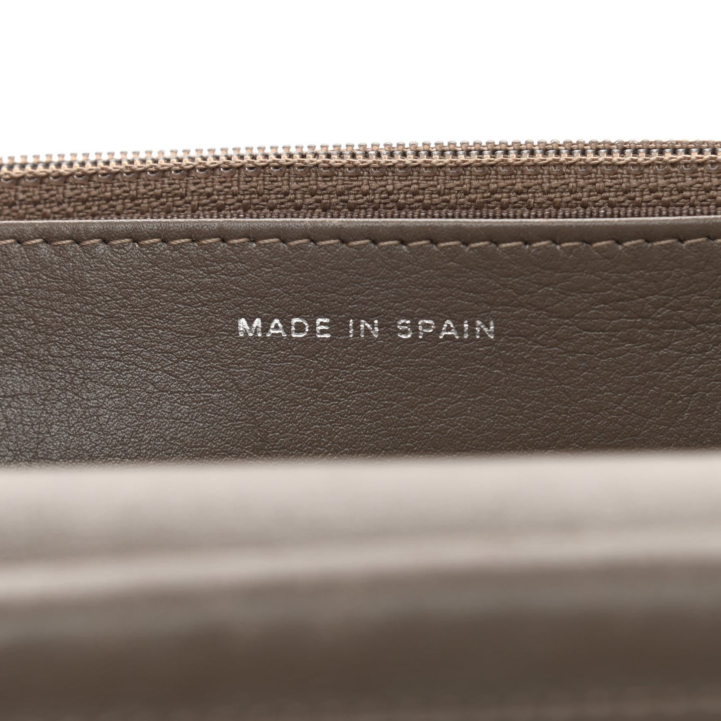 Patent Quilted Wallet On Chain WOC Brown