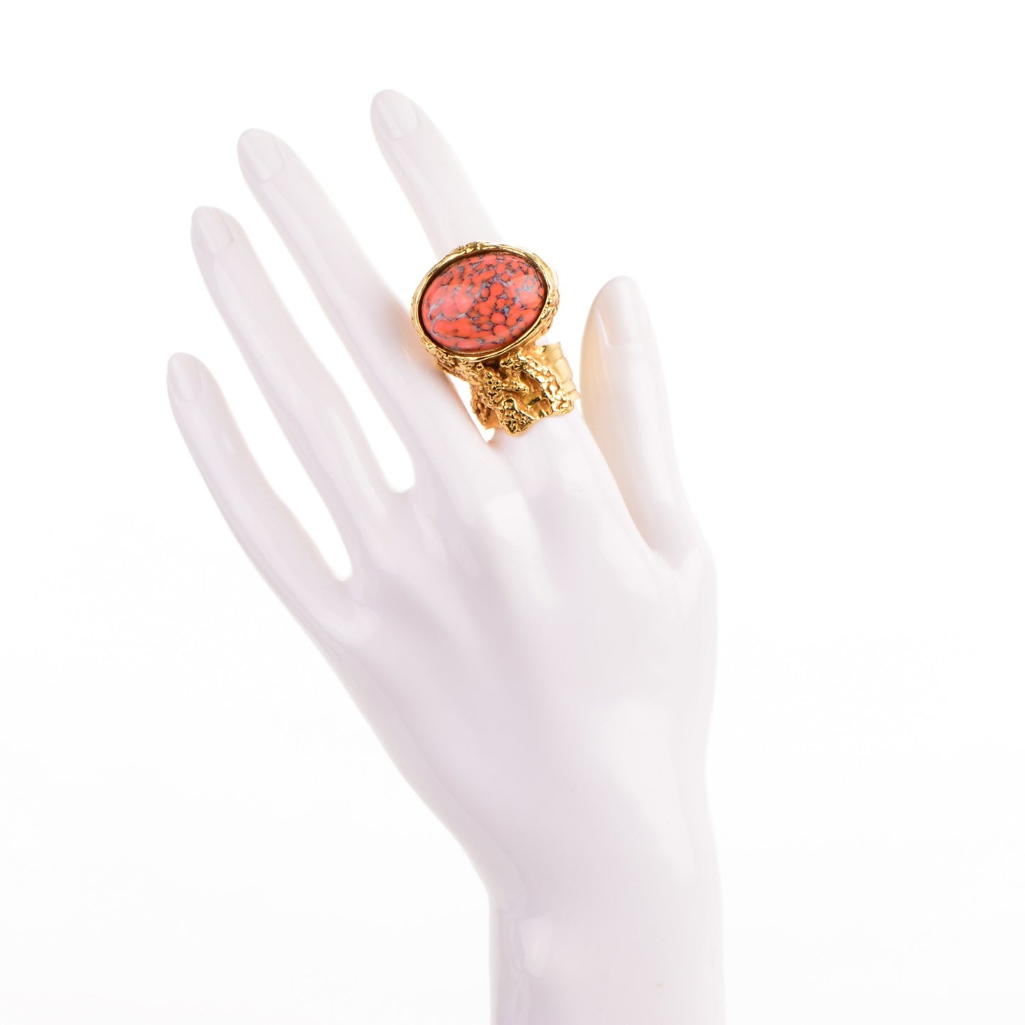 Glass Cabochon Arty Ovale Ring 7 Gold Coral