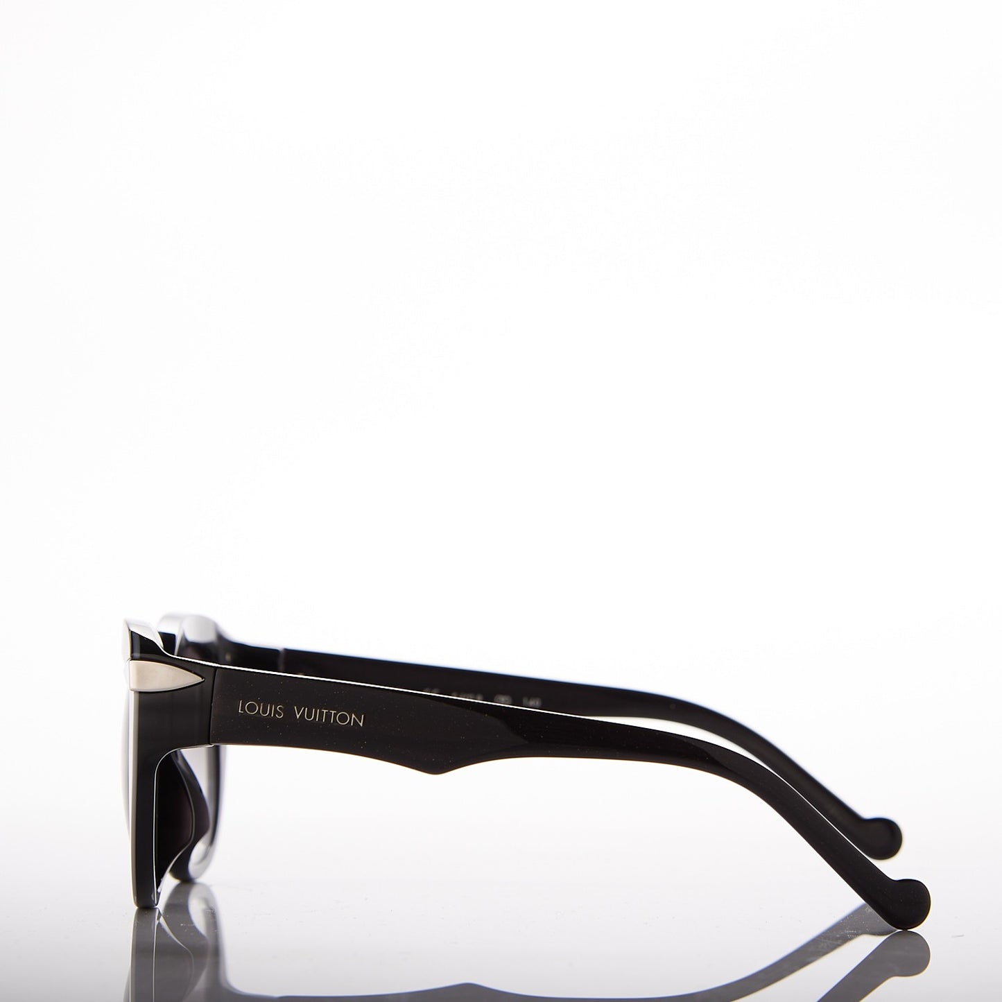 Clover Z0677E Sunglasses Black