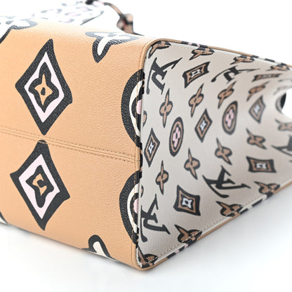Louis Vuitton Monogram Giant Wild At Heart Onthego GM Arizona 8 of 8