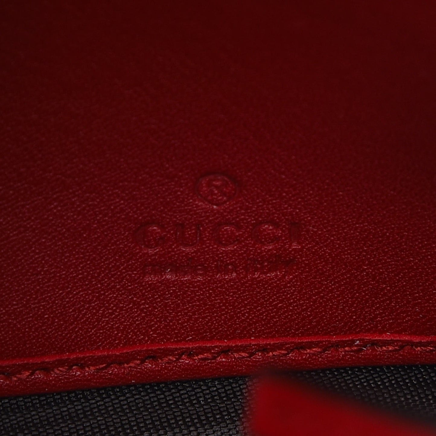 Calfskin Matelasse GG Marmont Continental Wallet Hibiscus Red