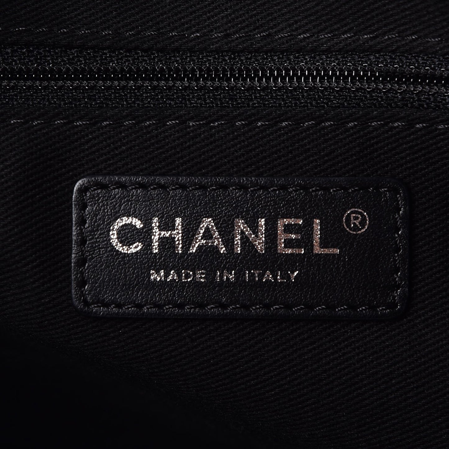 Calfskin CC Pocket Tote Black