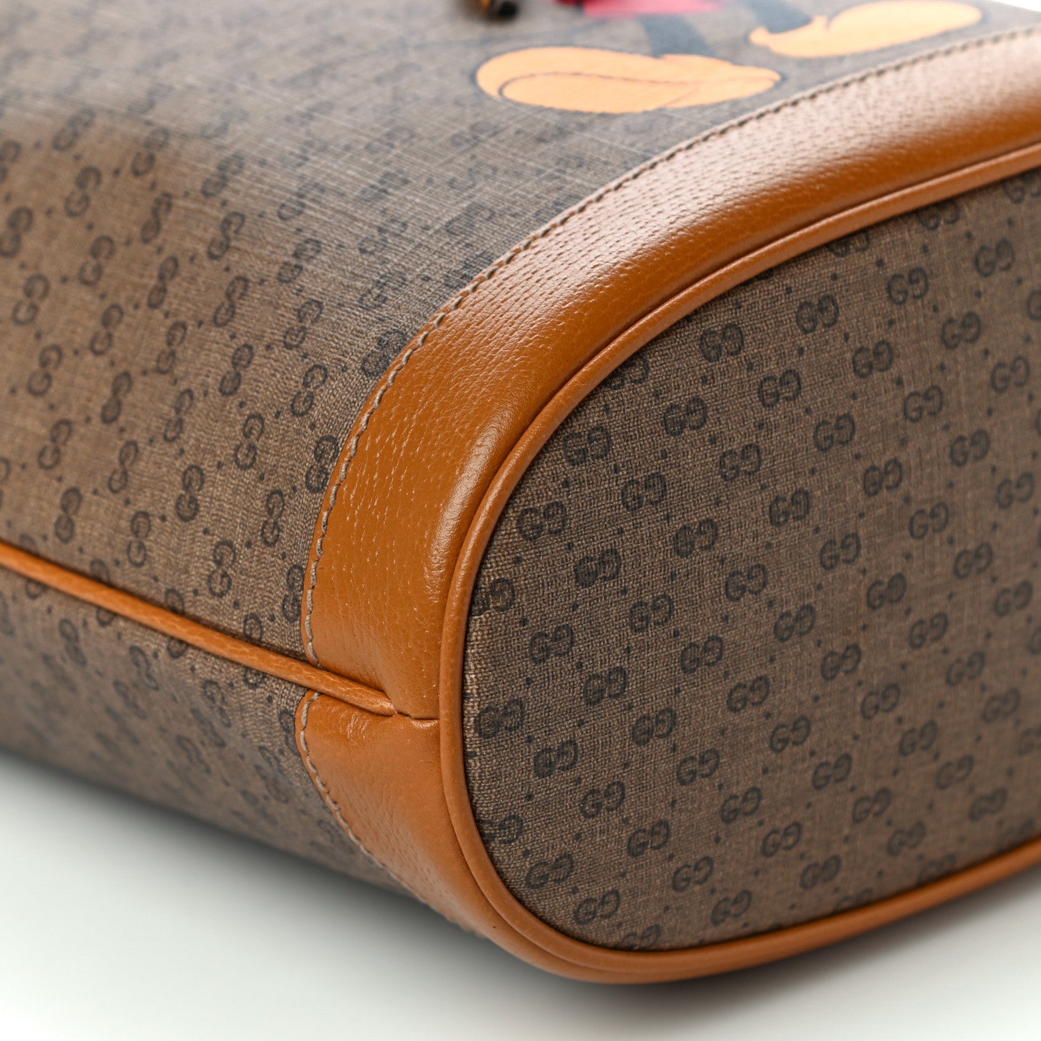Gucci X DISNEY Mini Vintage GG Supreme Monogram Bucket Bag Beige Vintage Sun Oil 10 of 12