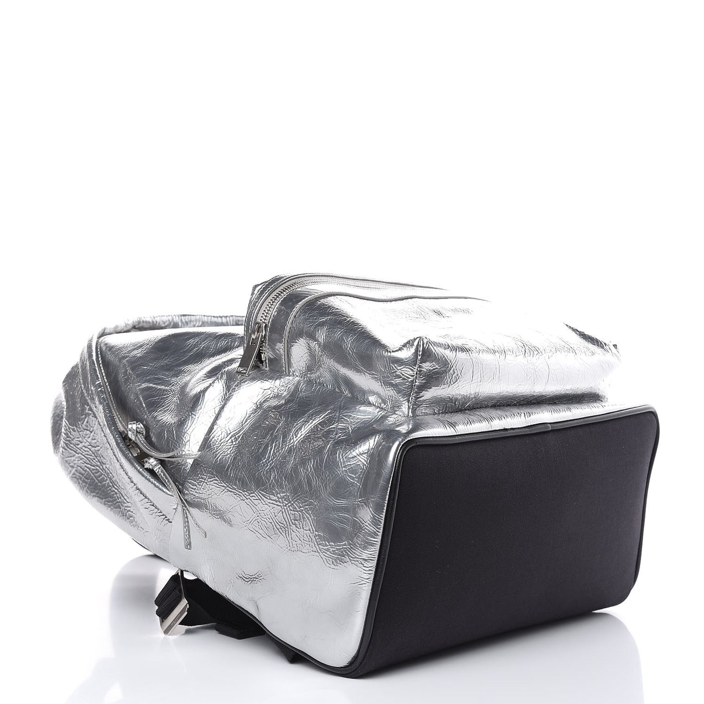 Textured Patent City Backpack Argent