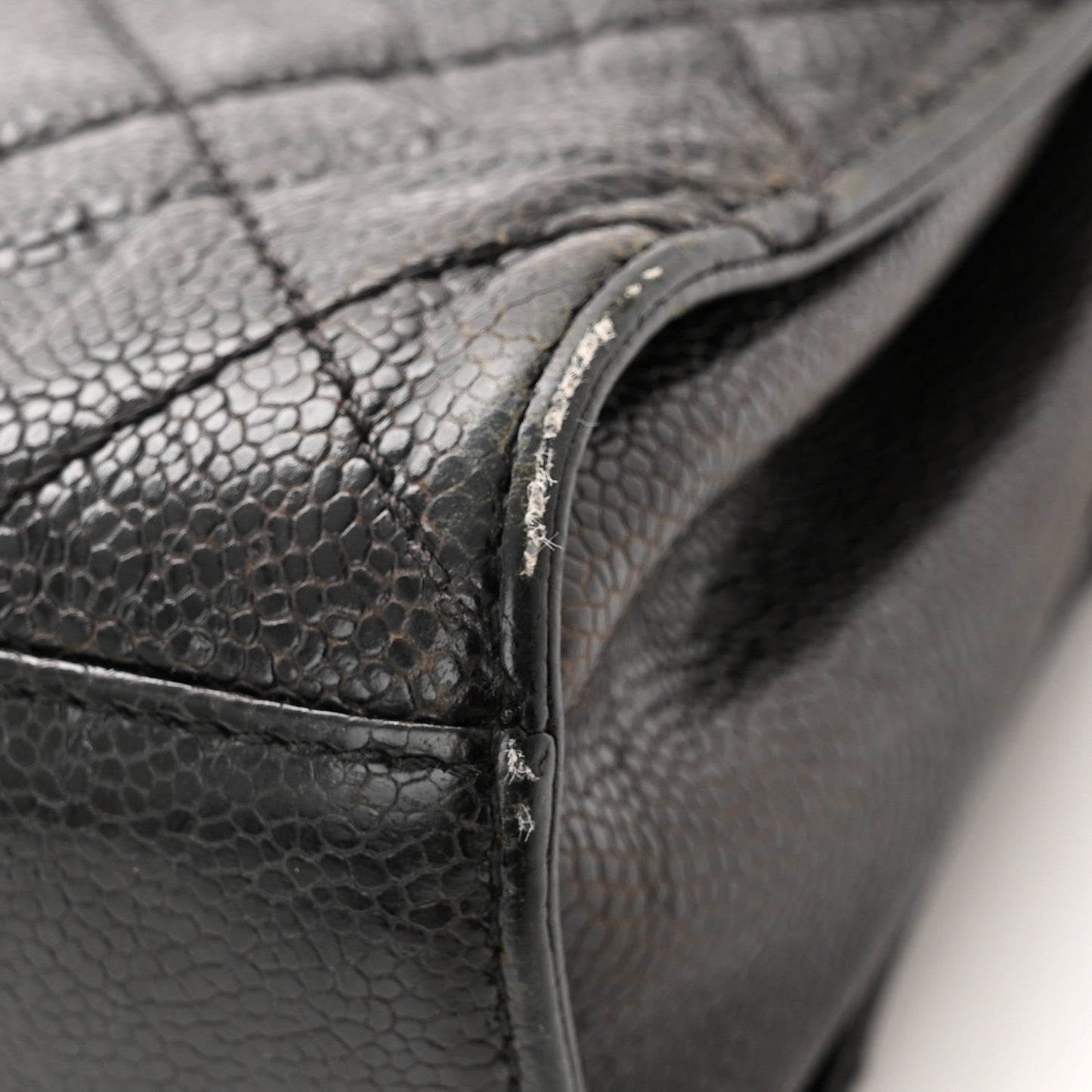 Crumpled Grained Calfskin Medium CC Crave Flap Black
