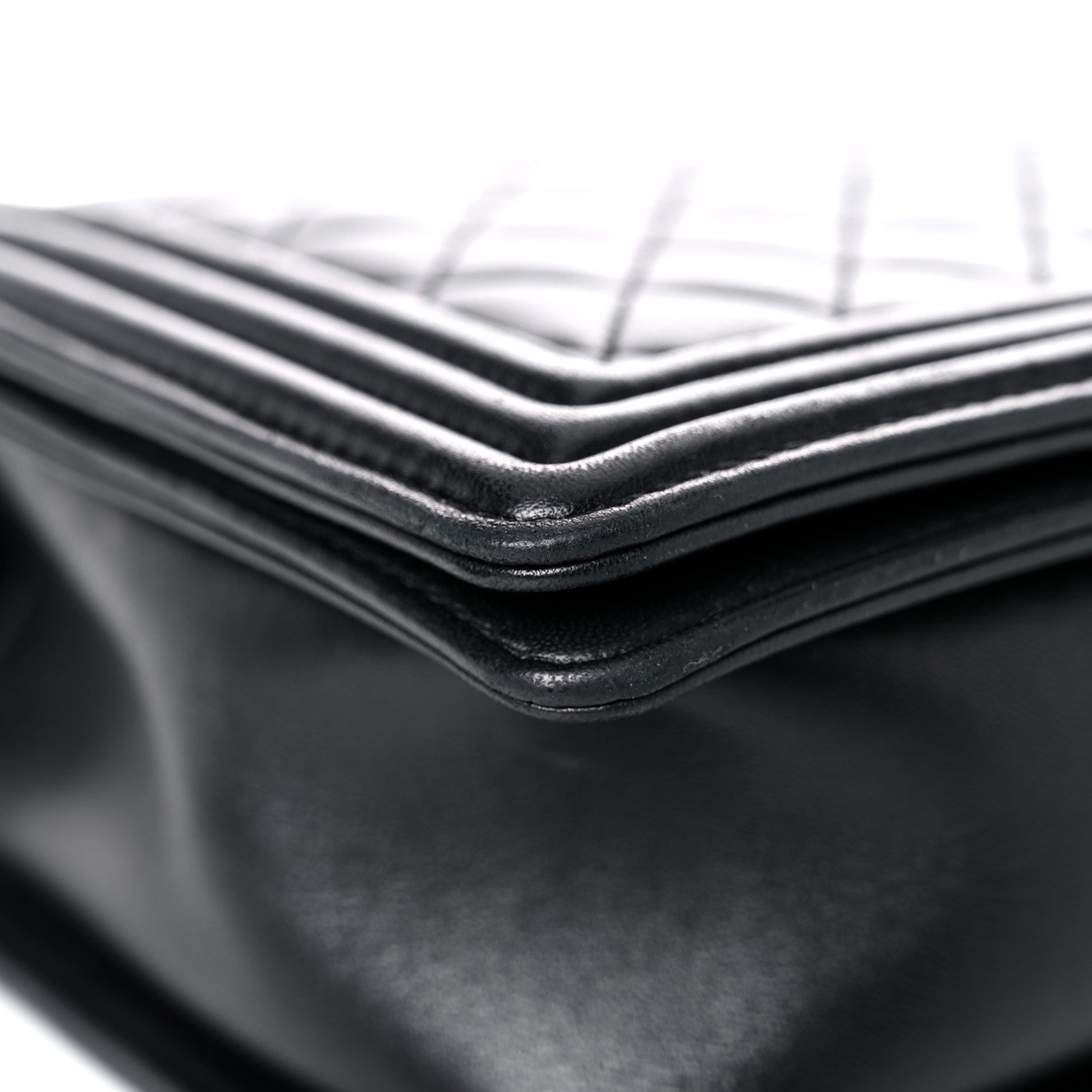 Chanel Lambskin Quilted New Medium Boy Flap Black 12 of 25