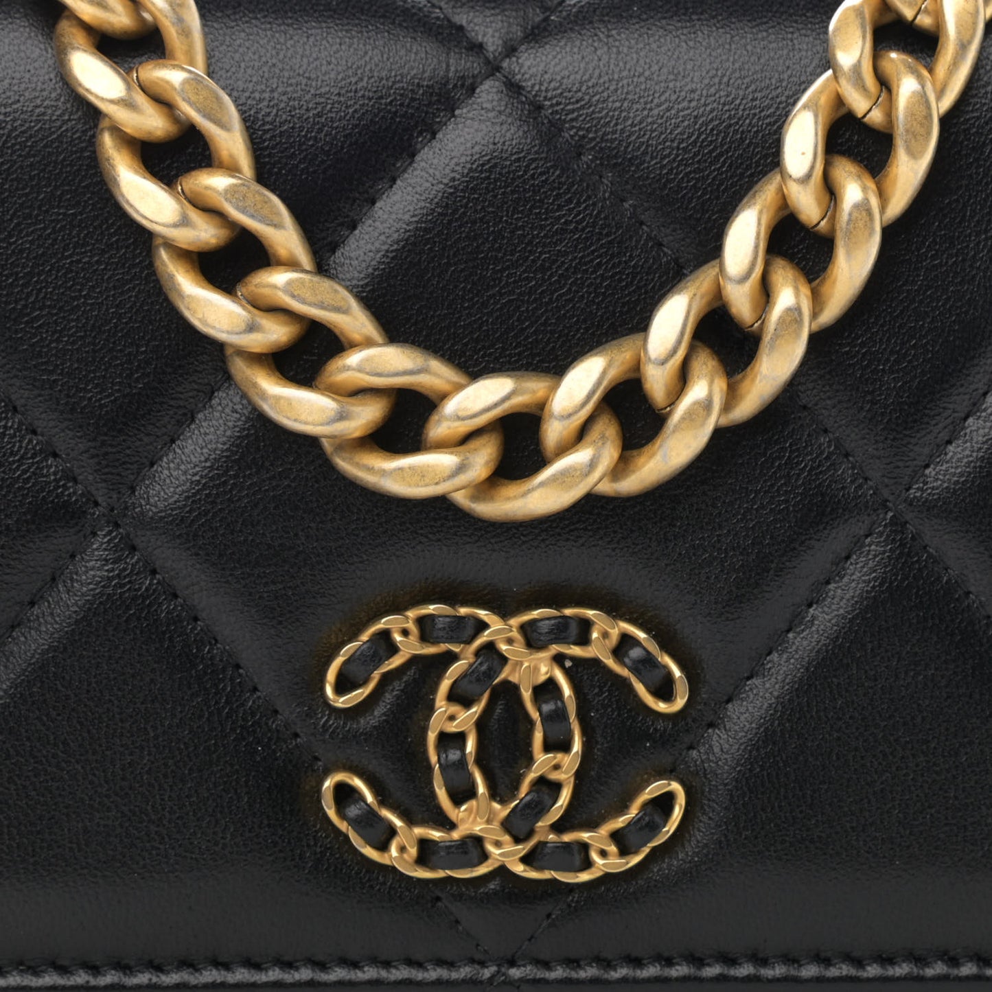 Lambskin Quilted Chanel 19 Wallet On Chain WOC Black