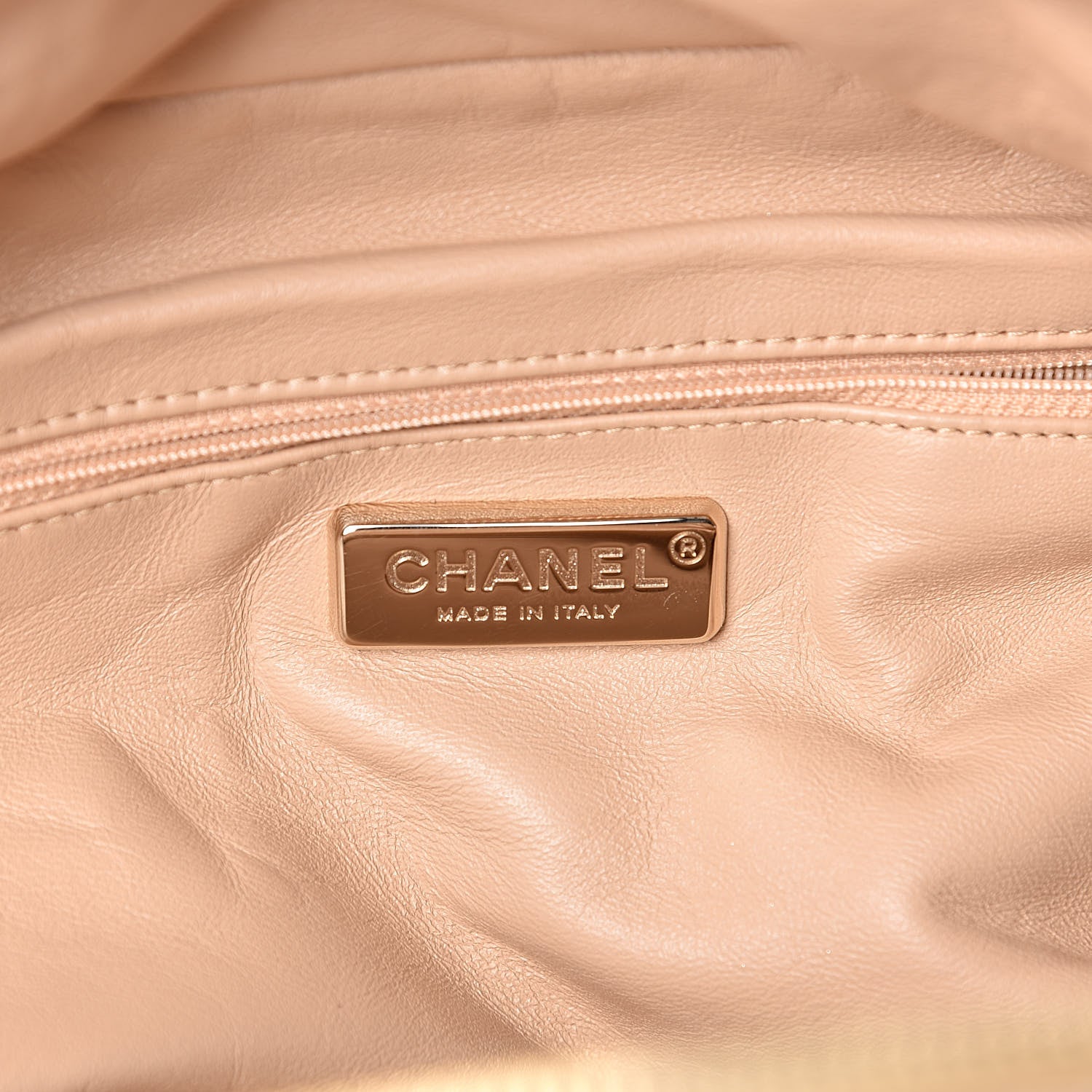 Chanel Metallic Goatskin Large Luxe Ligne Bowler Light Gold 6 of 9