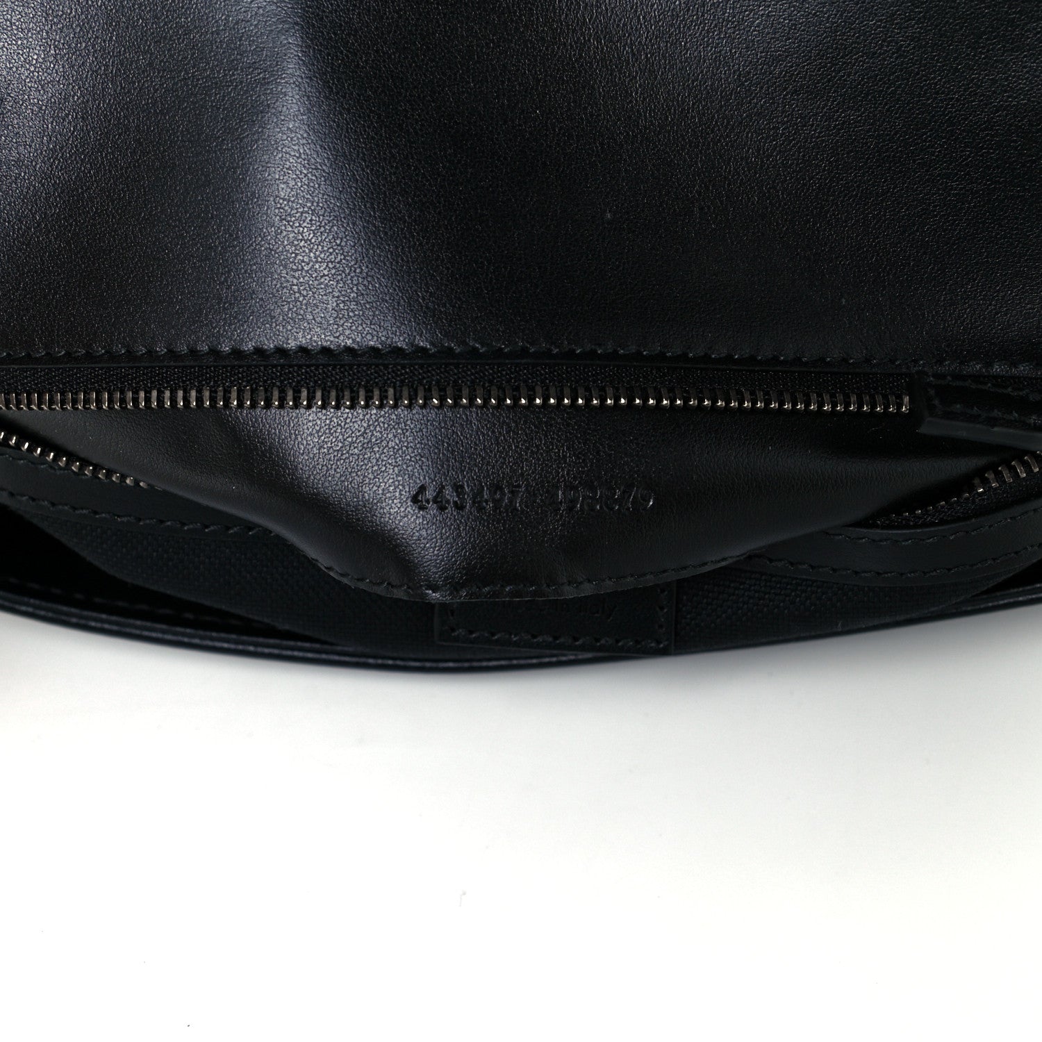 Gucci Calfskin Matelasse Monochrome Small GG Marmont Shoulder Bag Black 8 of 11