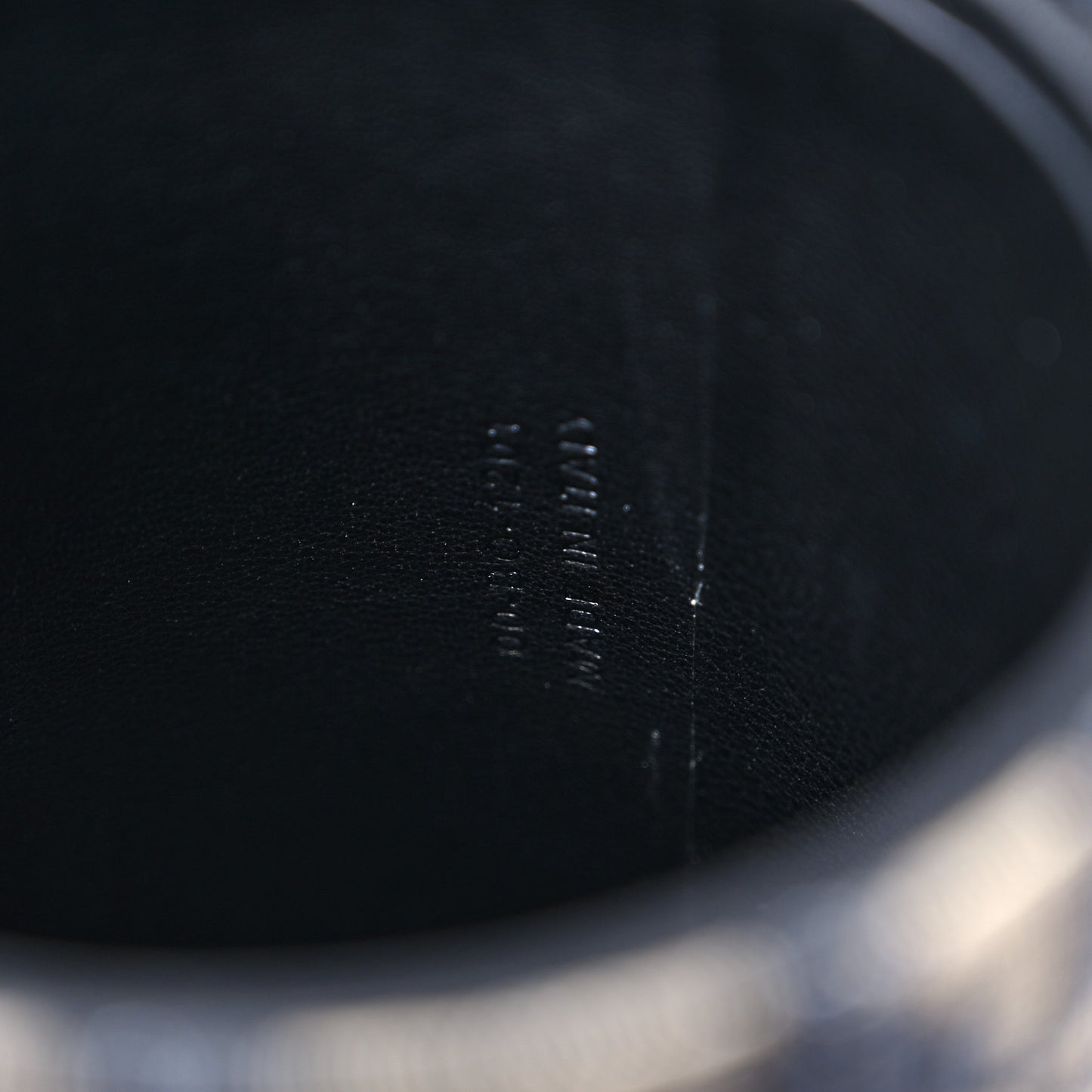 Oblique Vertical Roller Messenger Bag Blue