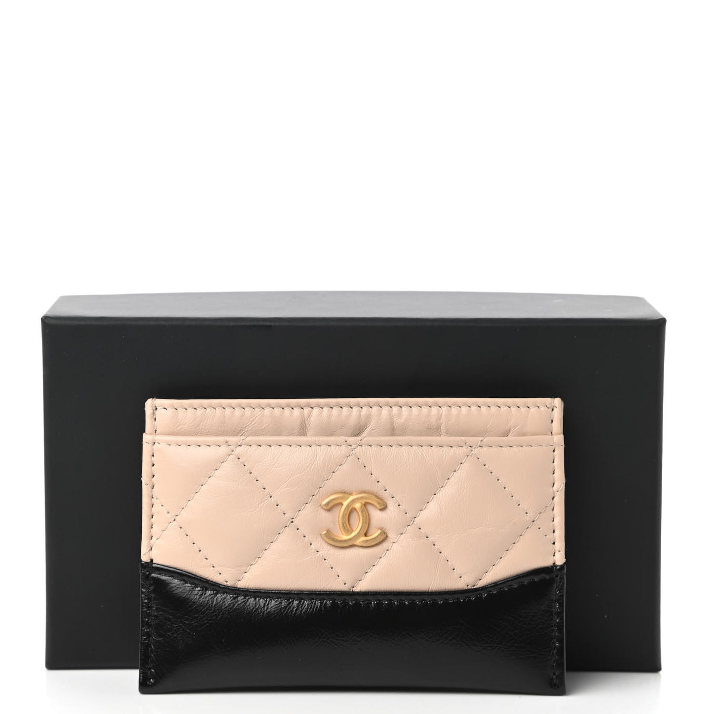 Aged Calfskin Quilted Gabrielle Card Holder Wallet Beige Black