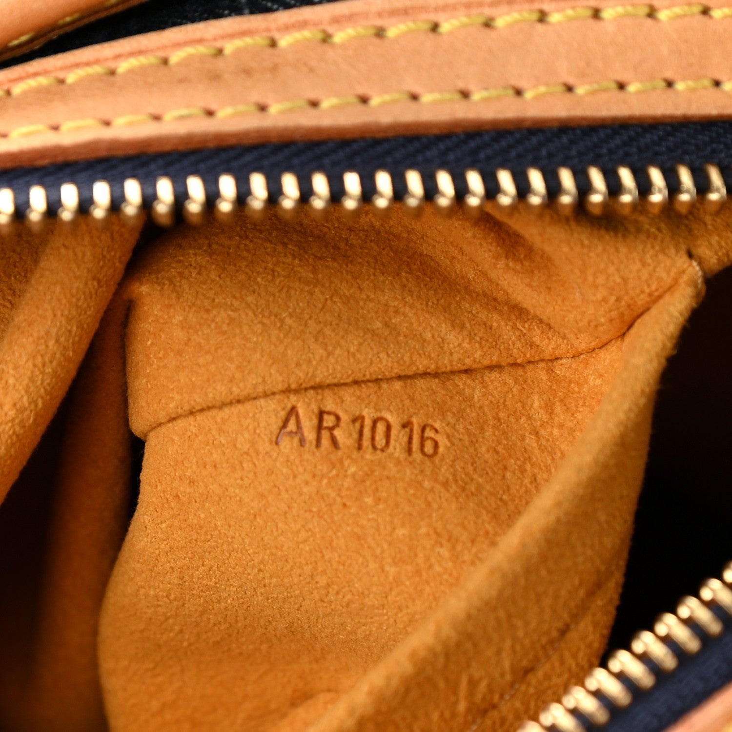Louis Vuitton Denim Raye Porte Epaule MM 6 of 8
