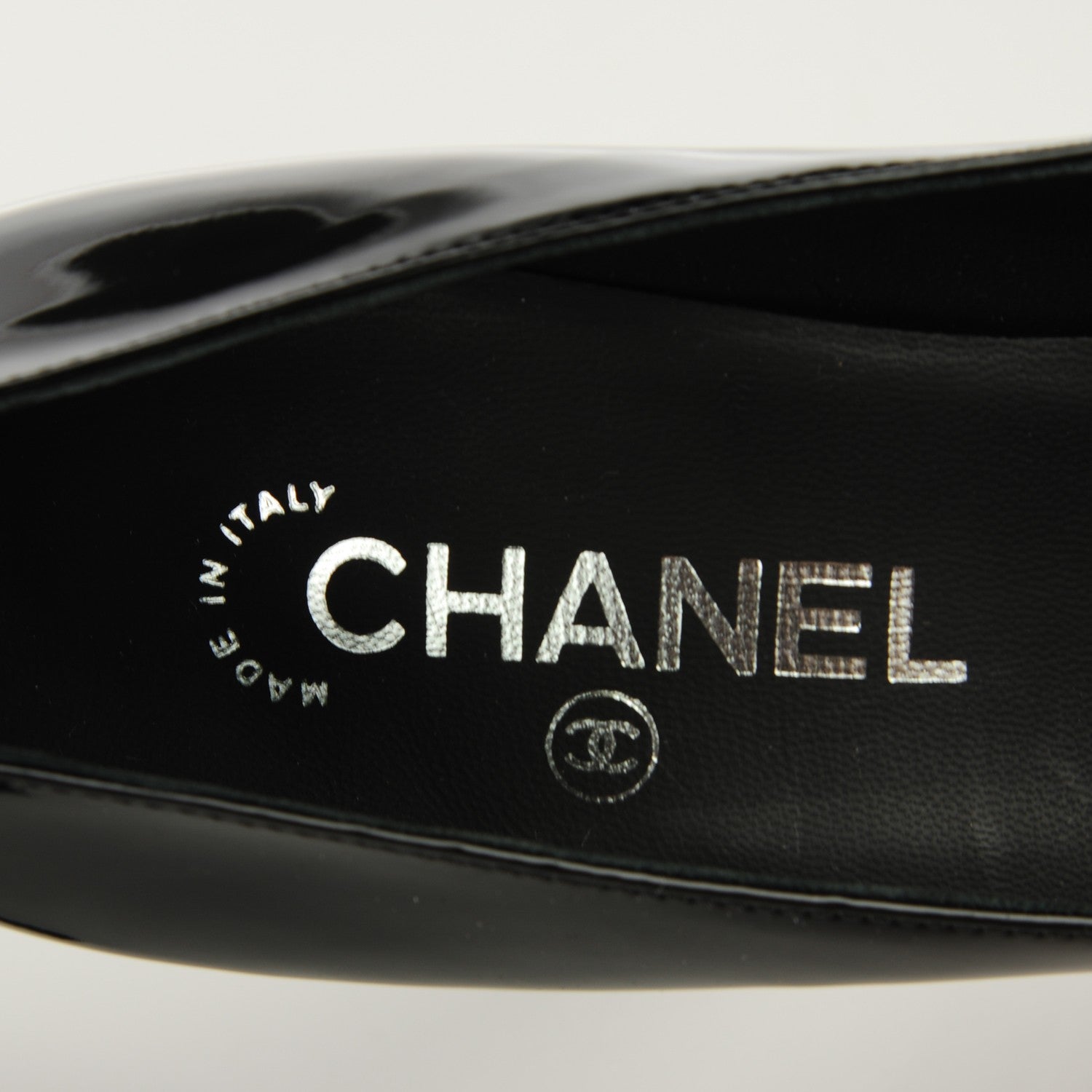 Chanel Patent Cap Toe Pumps 38.5 Black White 8 of 8