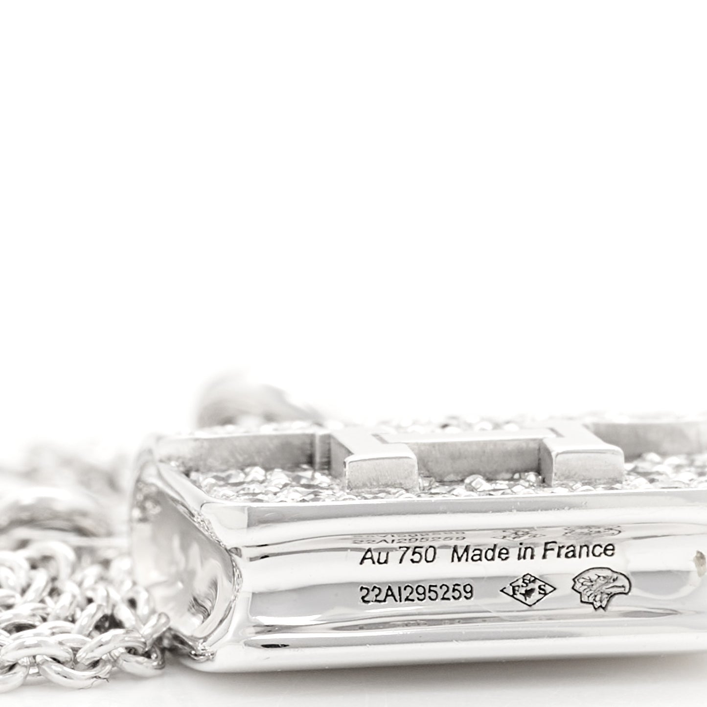 18K White Gold Diamond Constance Amulettes Pendant Necklace