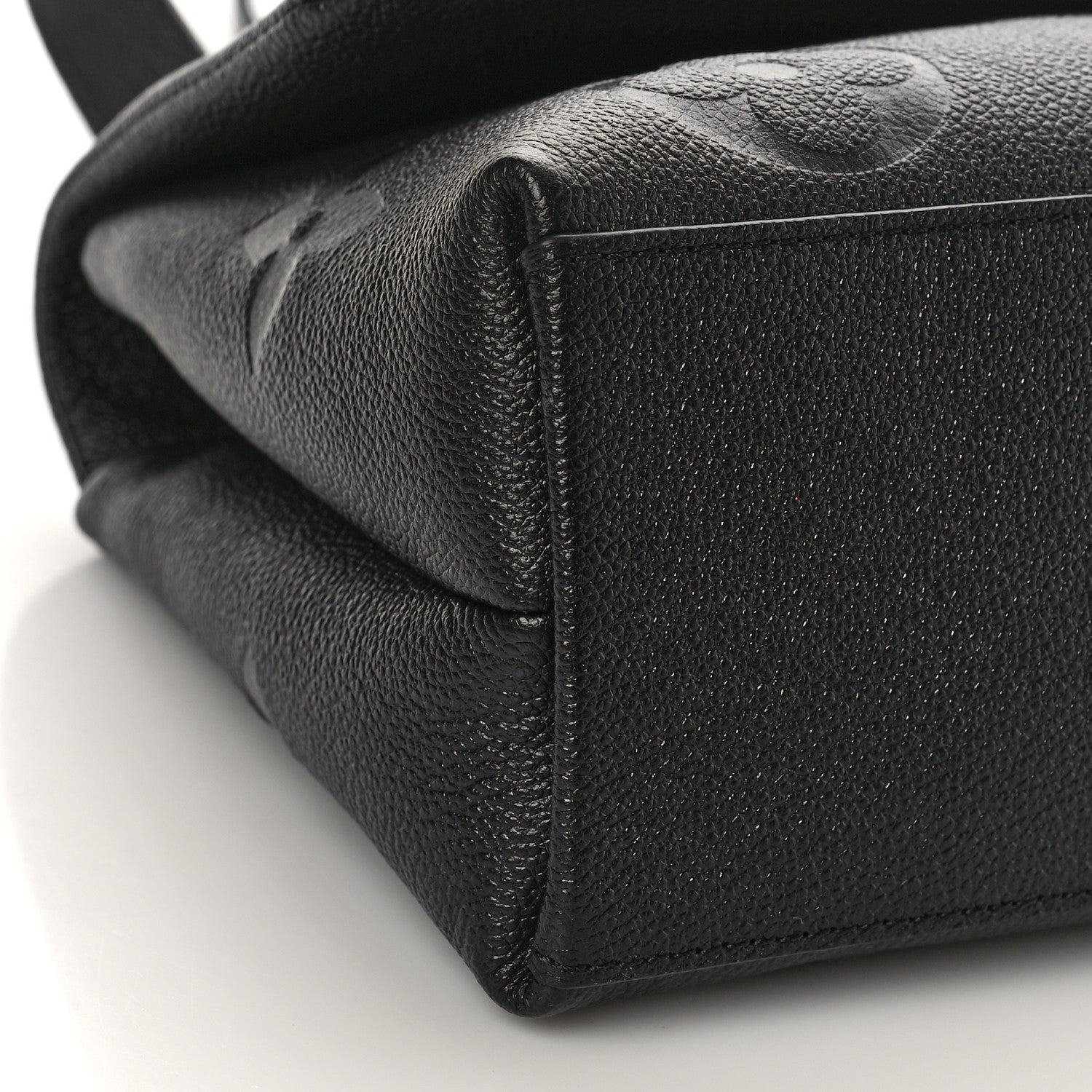 Louis Vuitton Empreinte Monogram Giant Madeleine MM Black 8 of 9