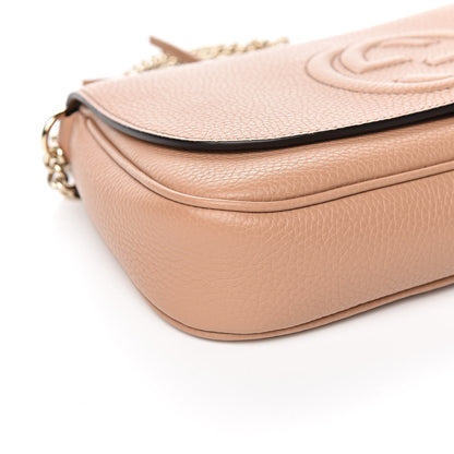 Gucci Pebbled Calfskin Medium Soho Flap Crossbody Camelia 8 of 10