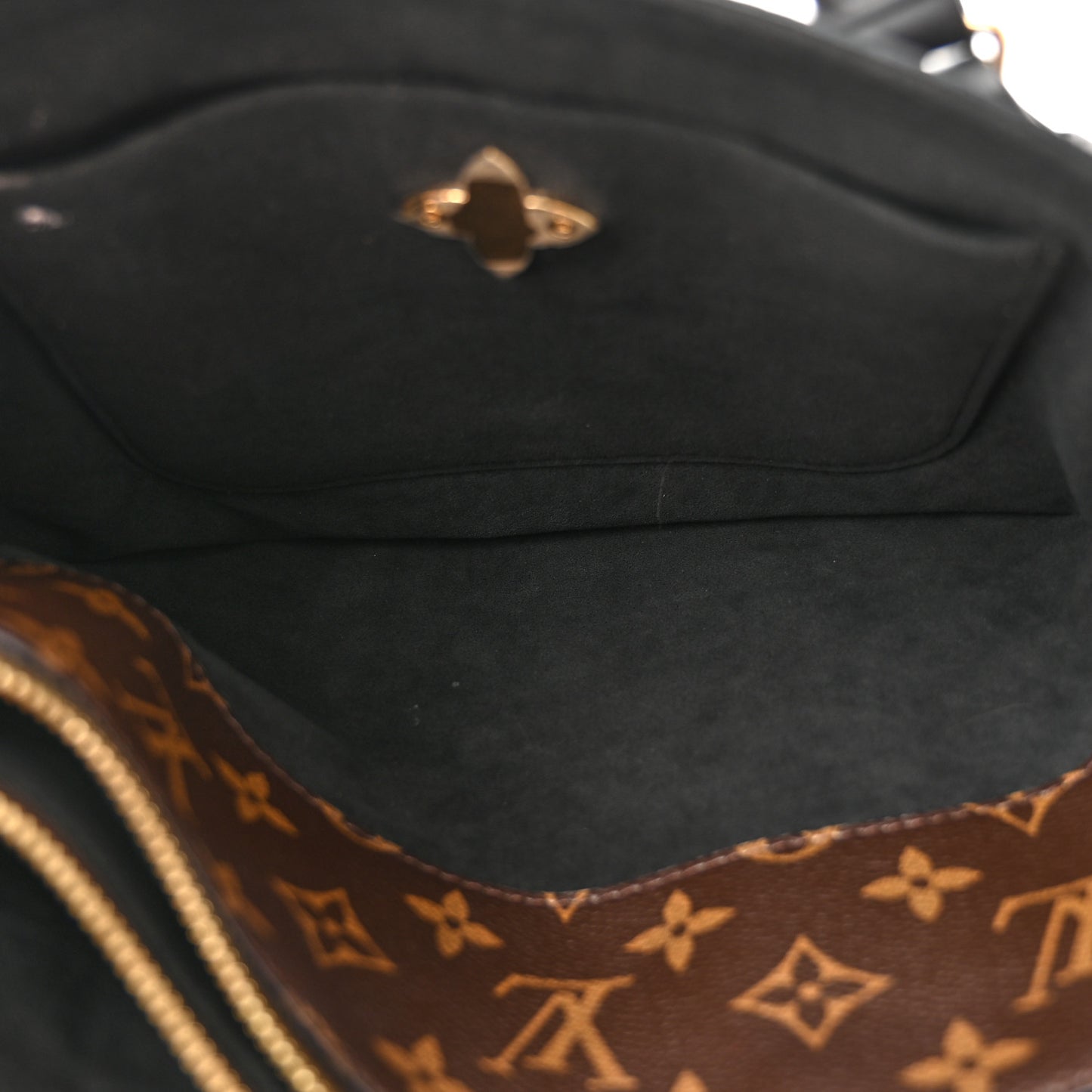 Monogram Flower Zipped Tote PM Black