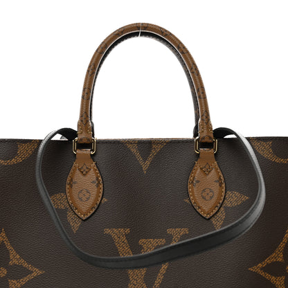 Louis Vuitton Reverse Monogram Giant Onthego MM 5 of 9