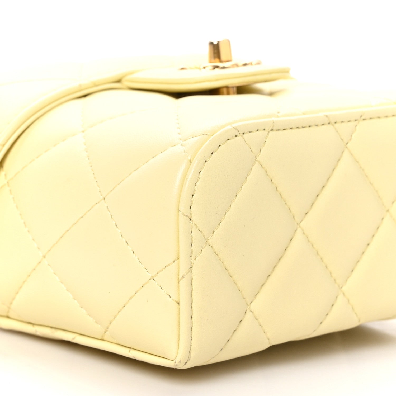 Chanel Lambskin Handle Crush Small Vanity Case With Chain Jaune Clair 9 of 13