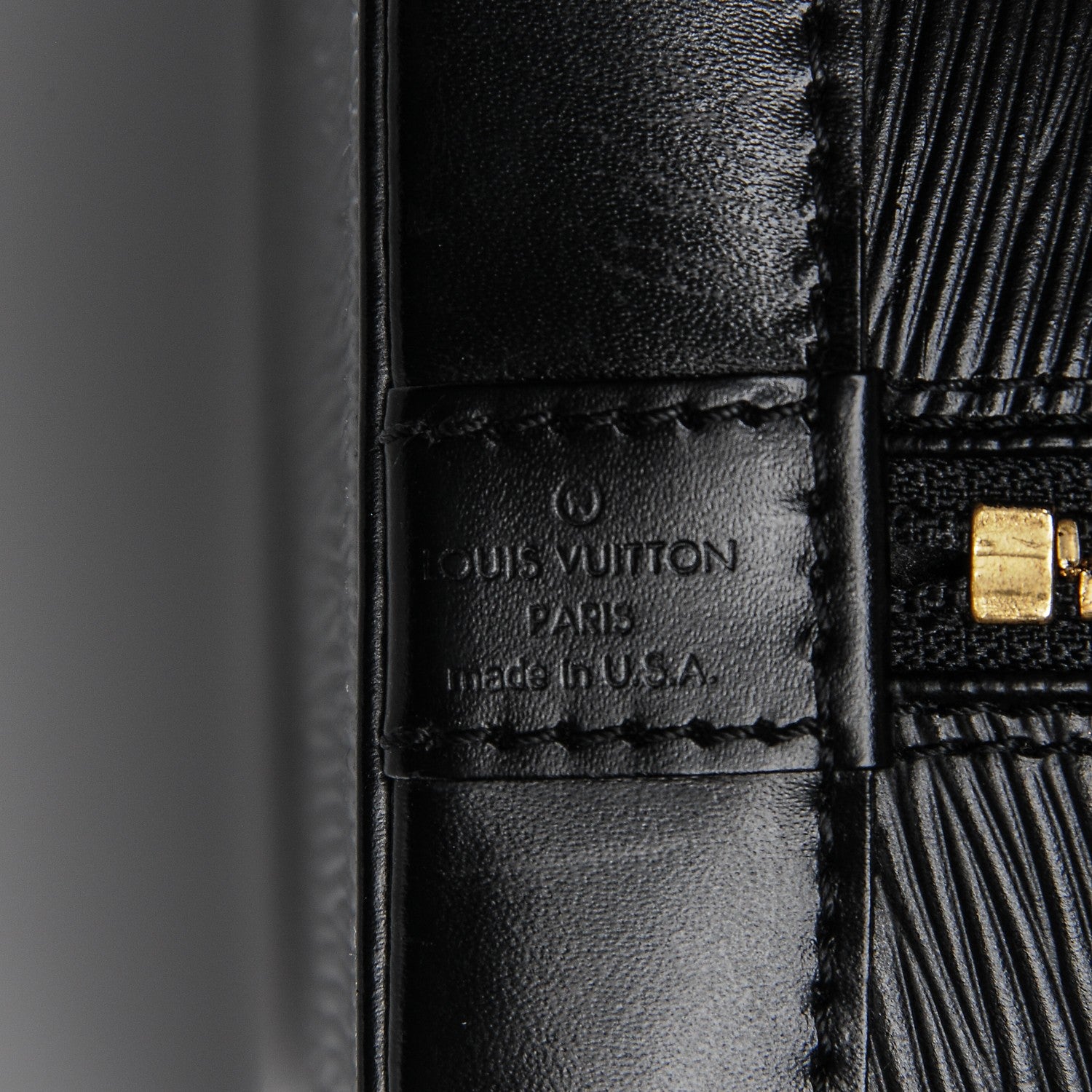 Louis Vuitton Epi Alma PM Black 5 of 6