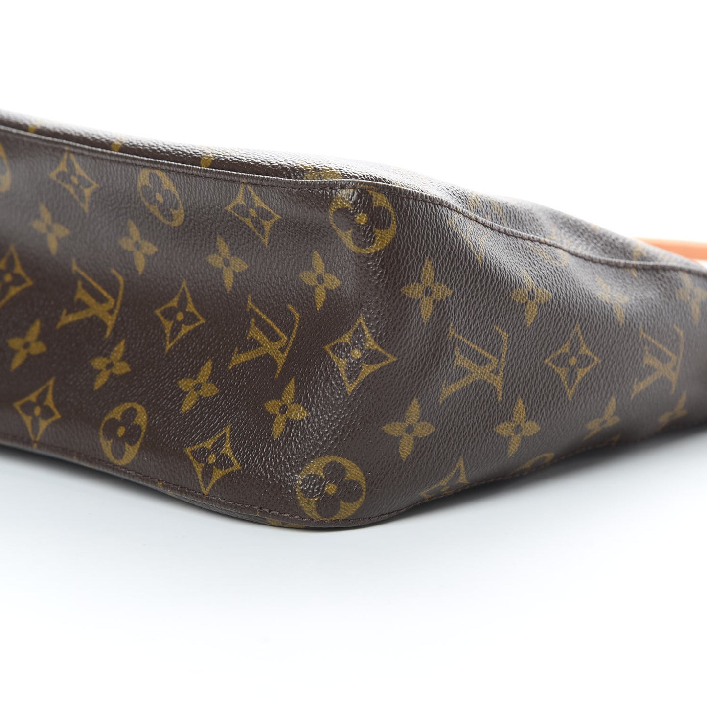 Monogram Looping MM