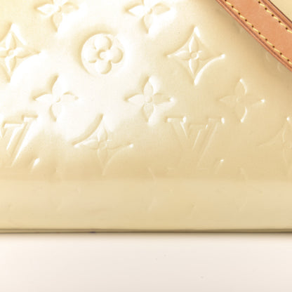 Louis Vuitton Vernis Brea GM Blanc Corail 11 of 19