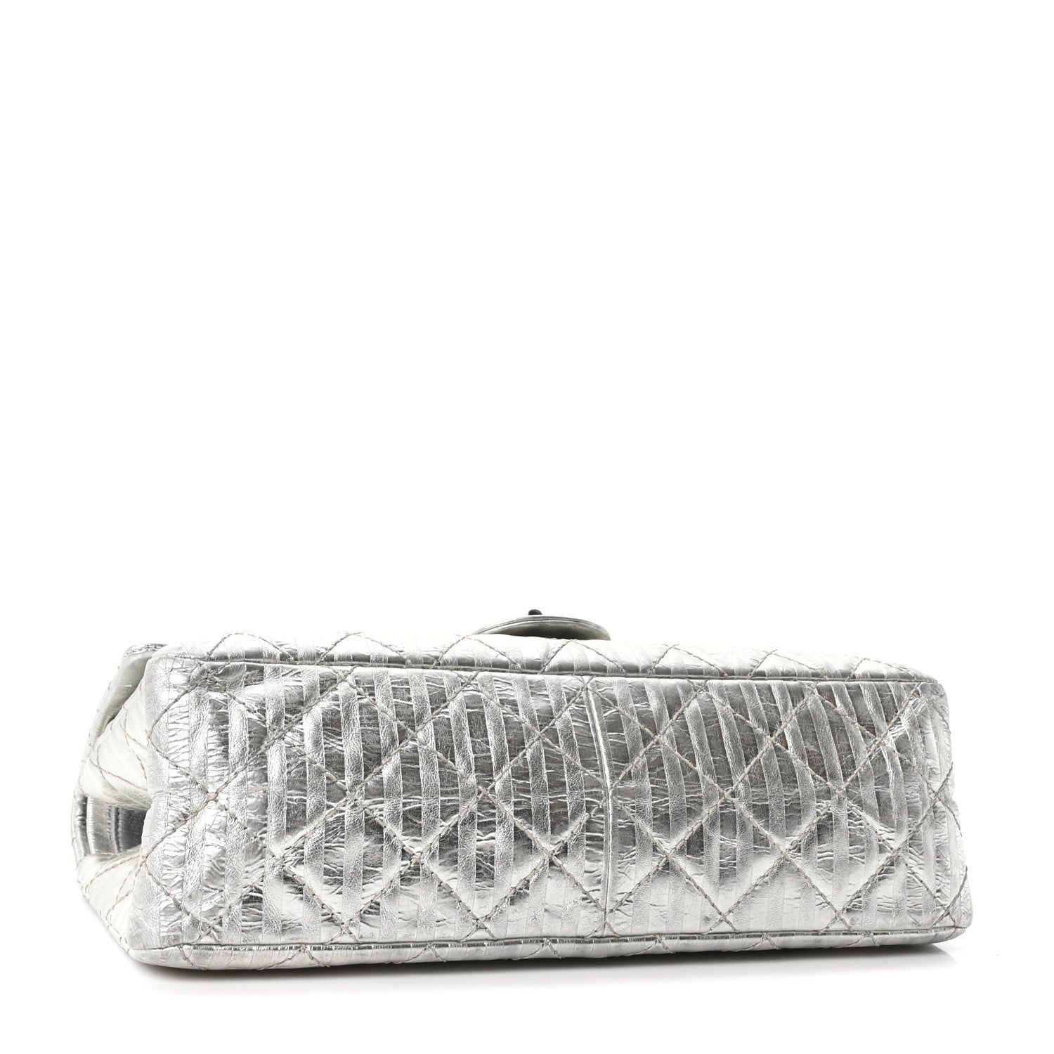 Chanel Metallic Striped Calfskin 2.55 Reissue 226 Flap Silver Silver 4 of 10
