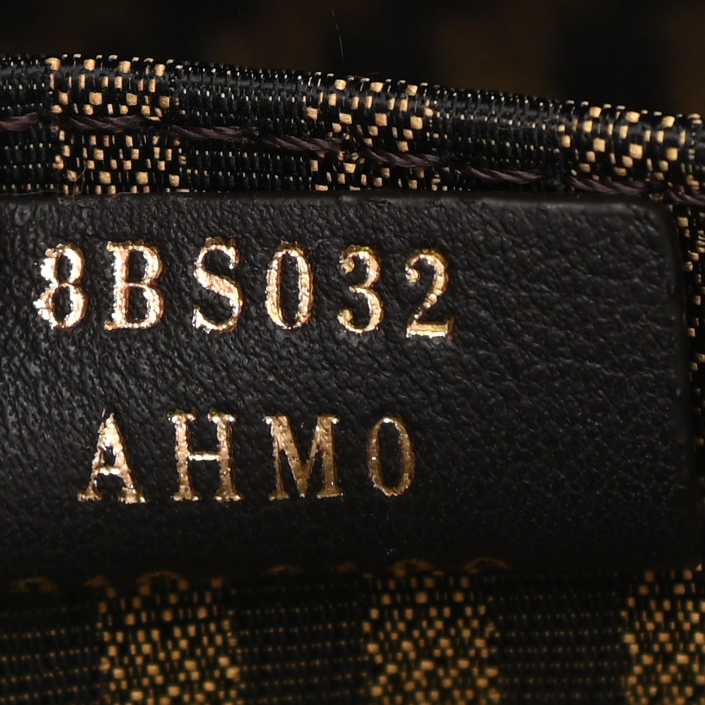 Vitello Palmellato Wallet on Chain with Pouches Camelia