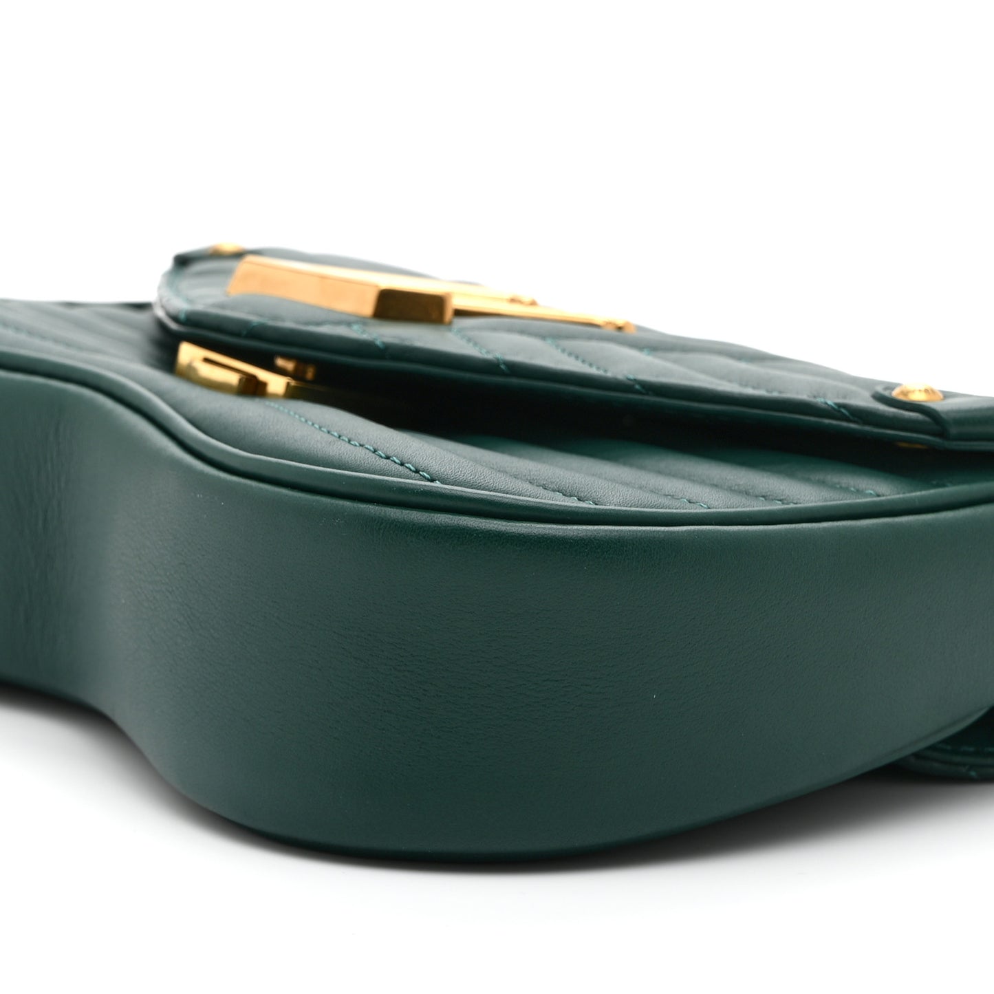 Calfskin New Wave Chain PM Emerald