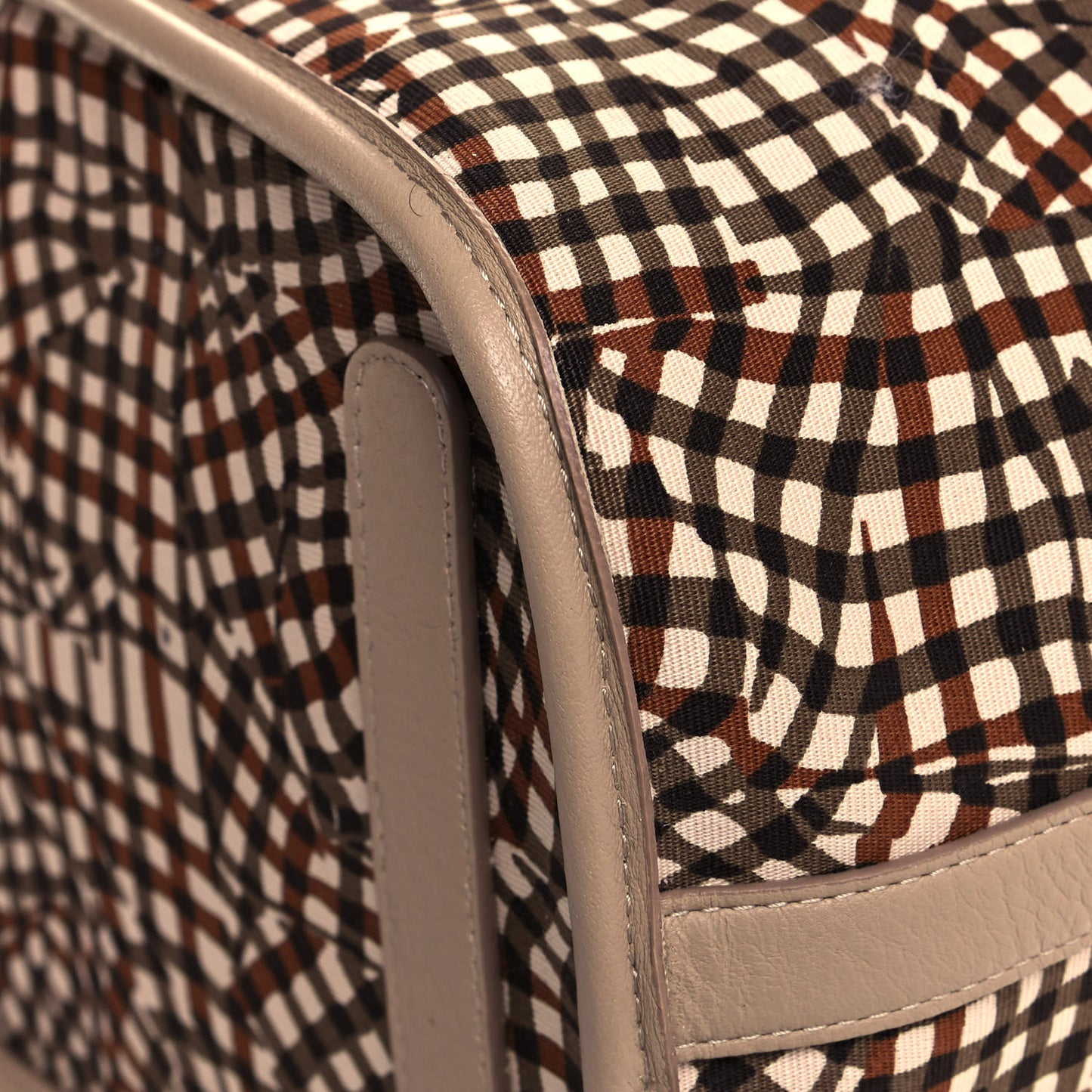 Visetos Medium Liz Reversible Shopper Tote Beige