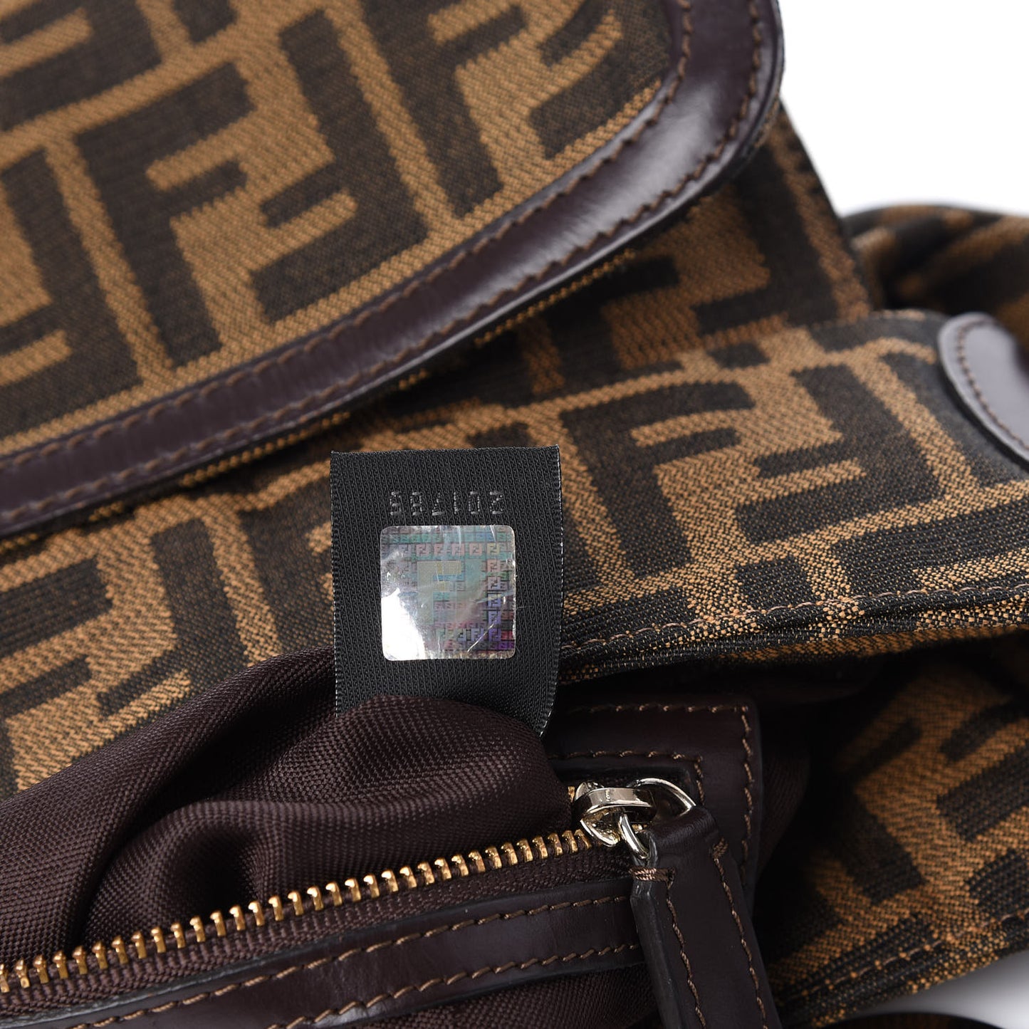 Zucca Medium Chef Shoulder Bag Tobacco