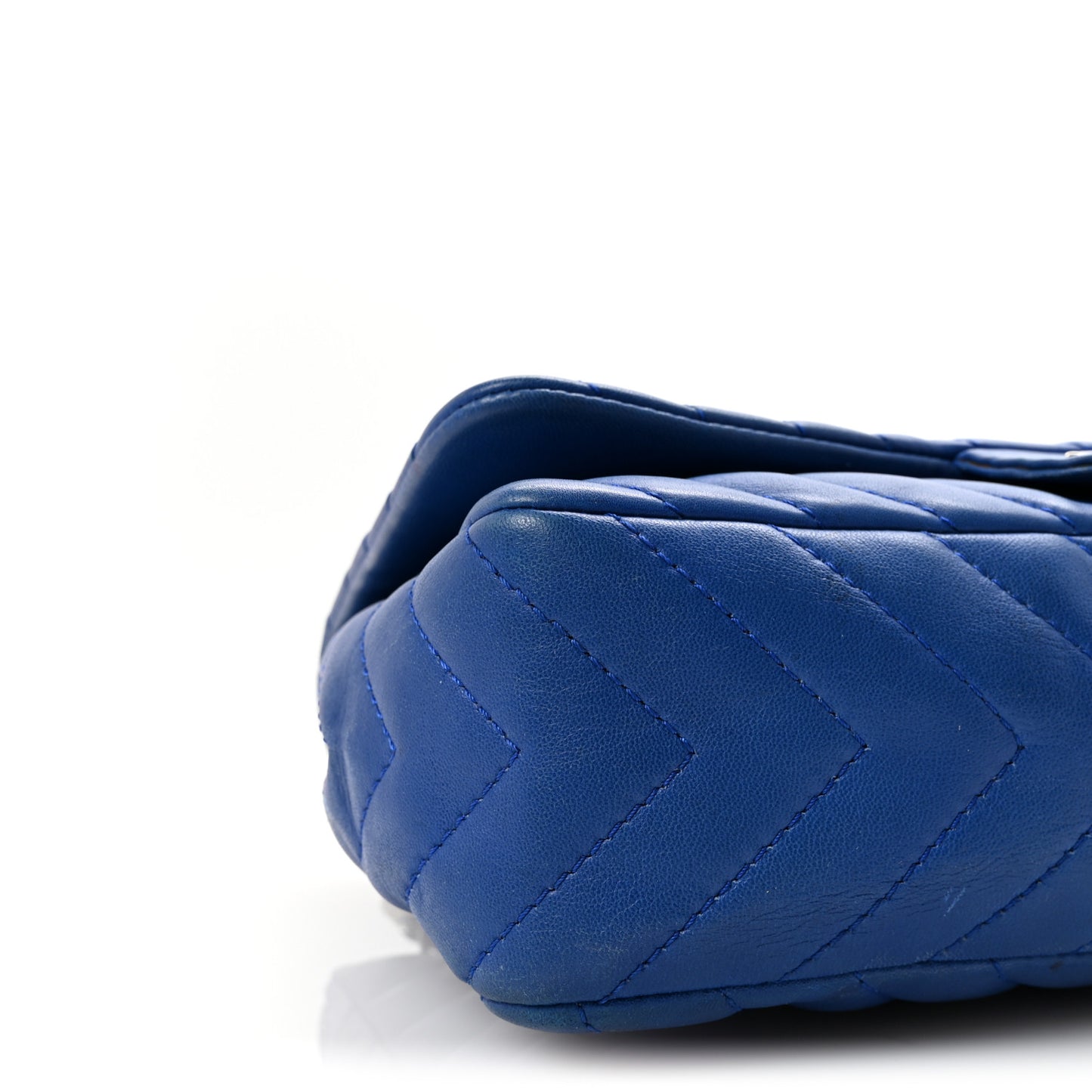 Lambskin Chevron Quilted Maxi Single Flap Blue