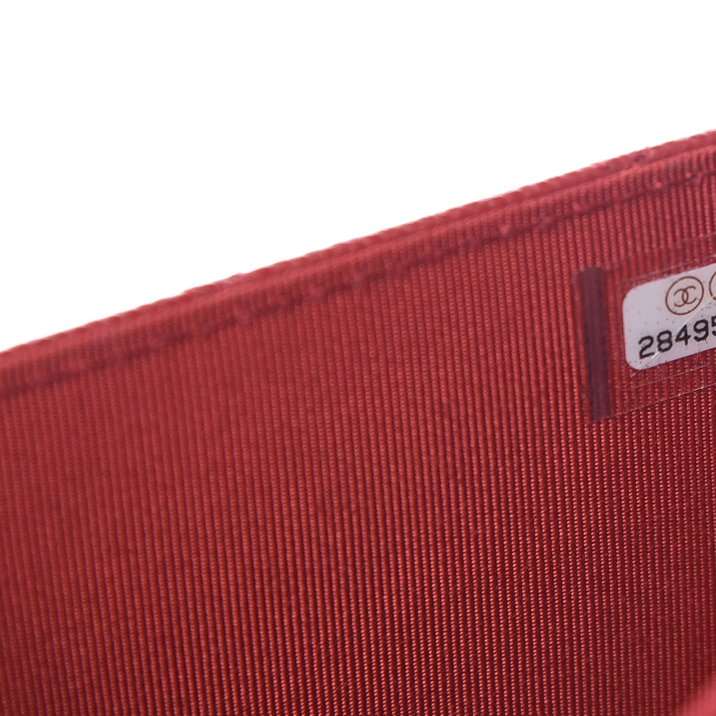 Caviar Quilted Square Wallet On Chain WOC Red