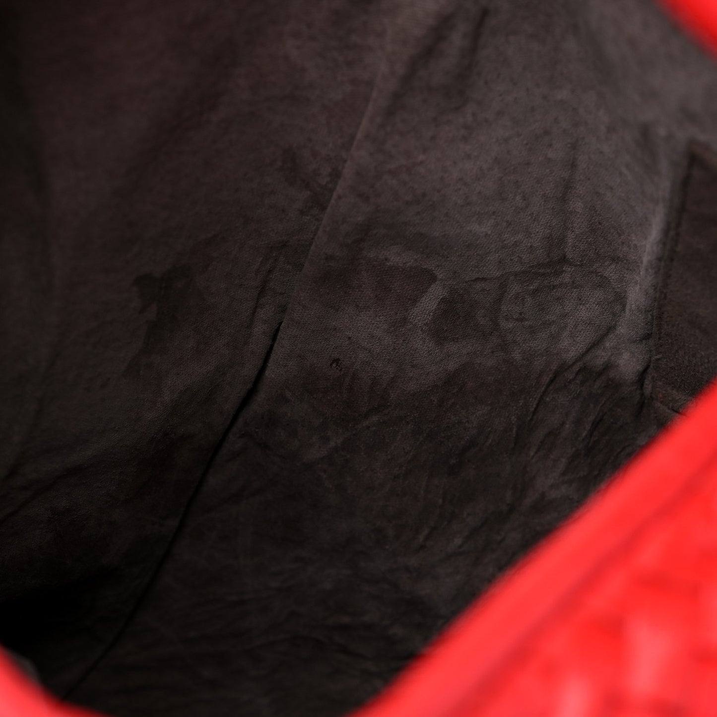 Nappa Intrecciato Medium Belly Veneta Hobo Flame