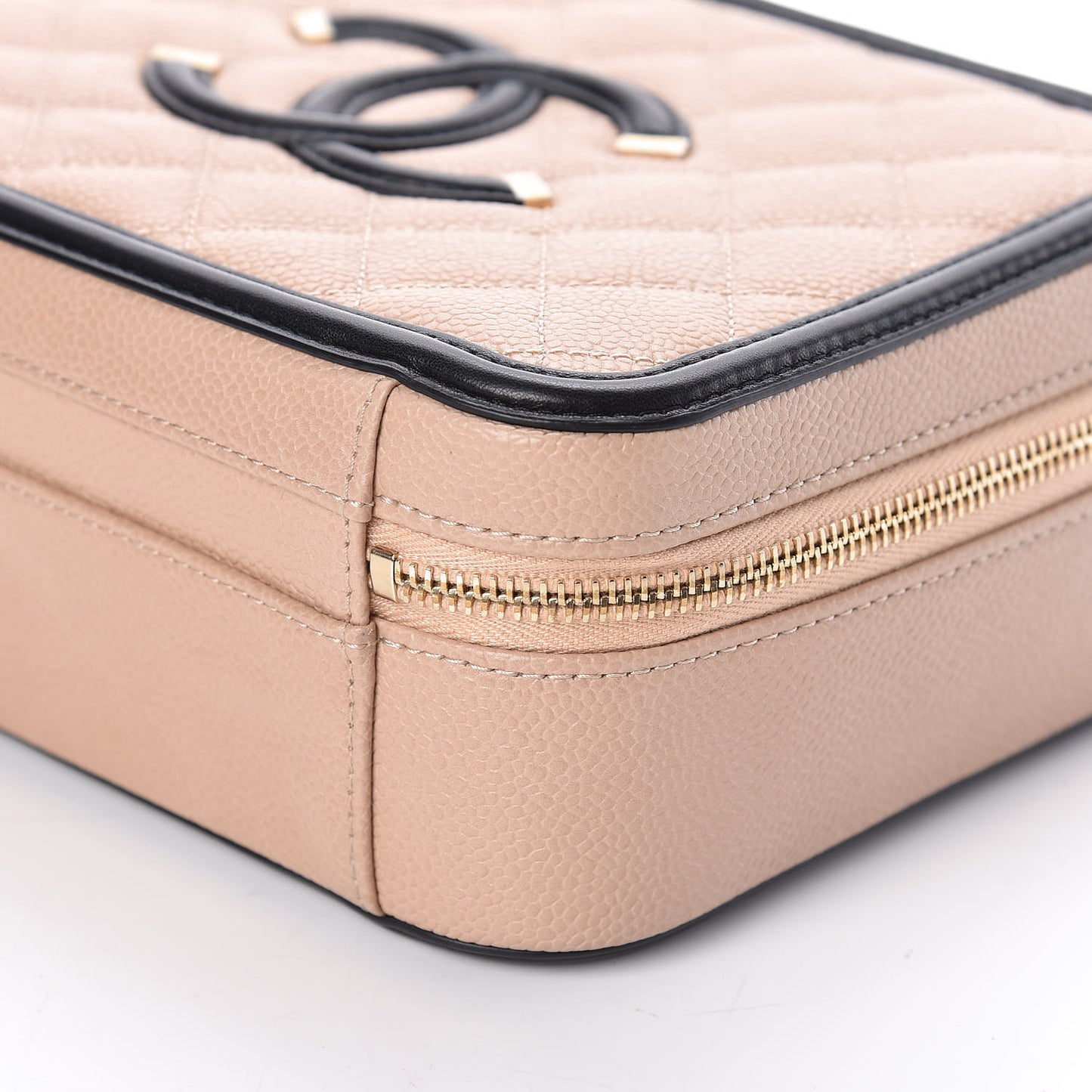 Caviar Quilted Medium CC Filigree Vanity Case Beige Black