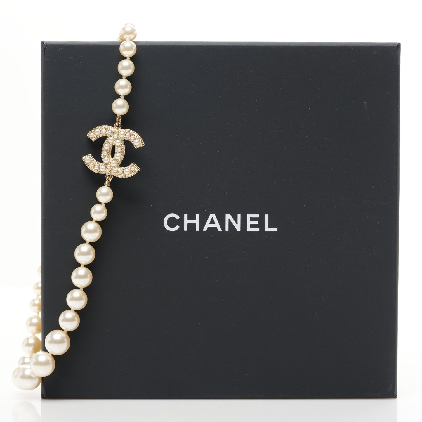 Pearl CC 100th Anniversary Necklace Light Gold