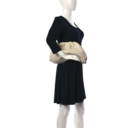 Bottega Veneta Nappa Maxi Intrecciato The Pouch Oversized Clutch Plaster 2 of 10
