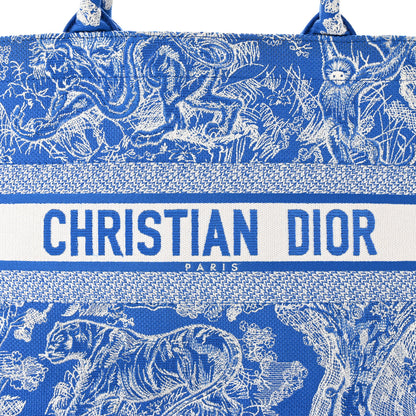 Christian Dior Canvas Embroidered Medium Dioriviera Toile De Jouy Book Tote Fluorescent Blue 8 of 15