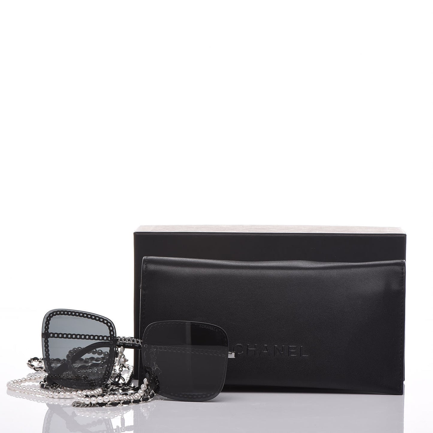 Chain Square Sunglasses 4244 Black