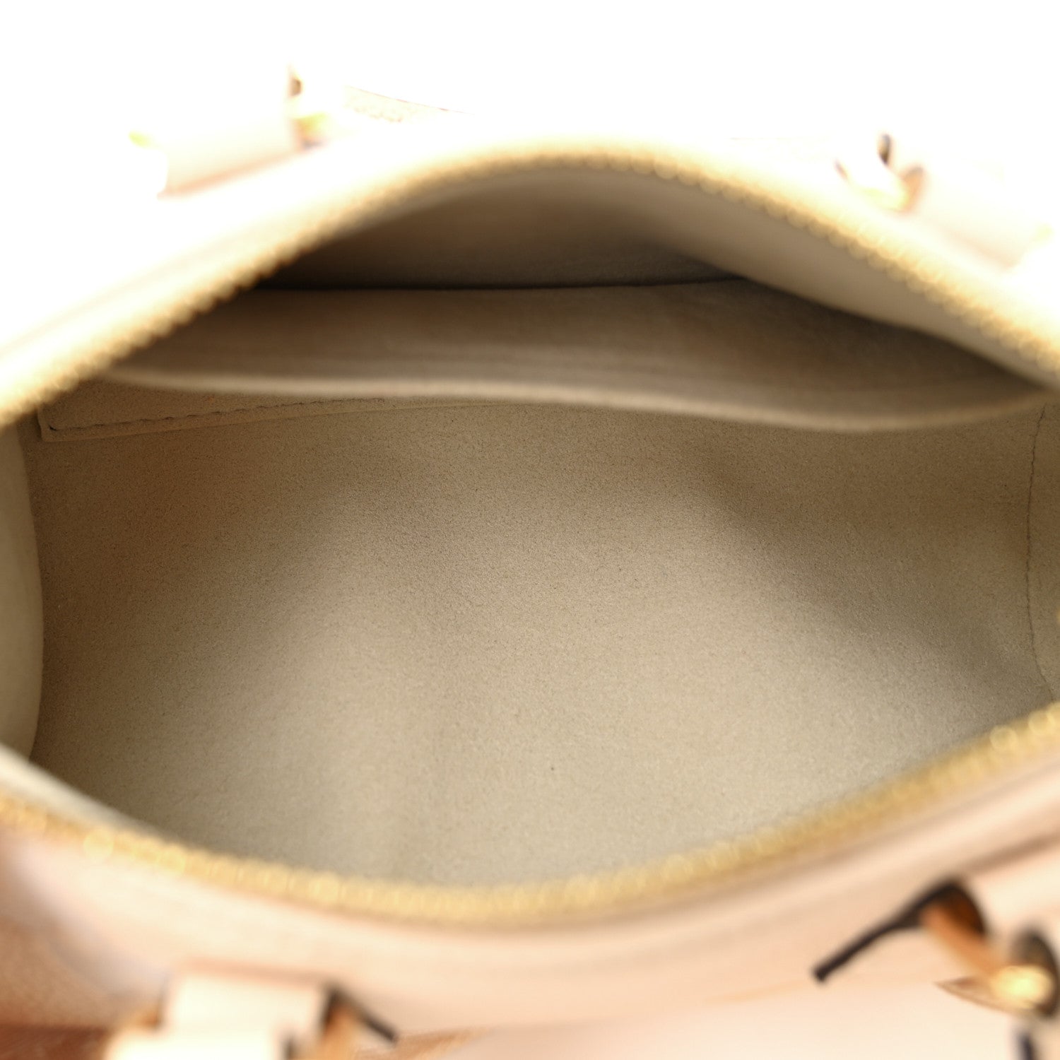 Louis Vuitton Empreinte Monogram Giant By The Pool Papillon BB Cream Saffron 5 of 10