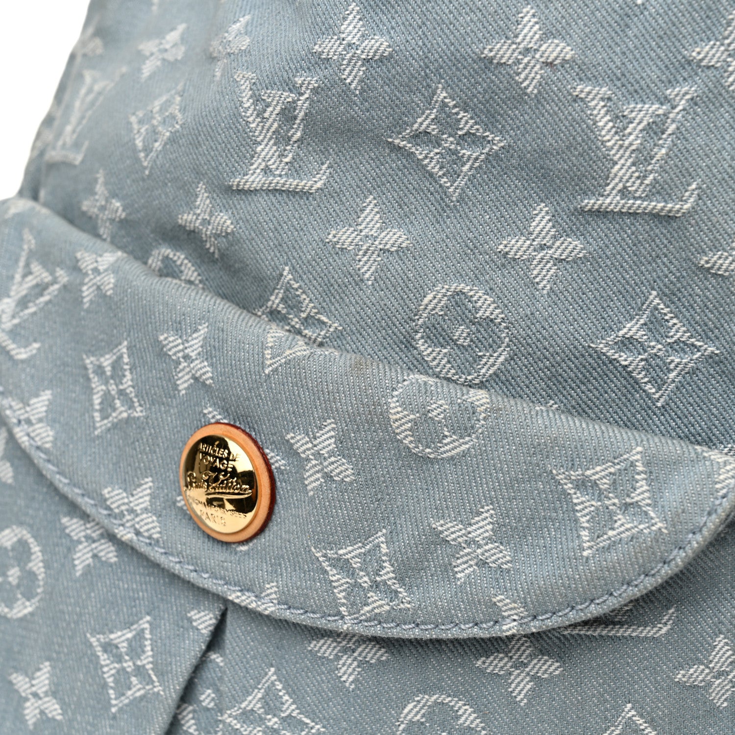 Louis Vuitton Denim Daily GM Blue Clair 14 of 16