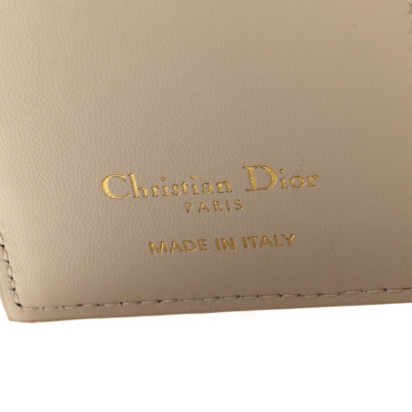 Oblique 30 Montaigne Passport Holder Blue Light Biscuit
