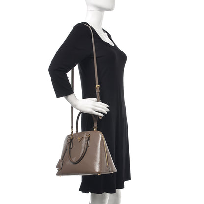Prada Saffiano Vernice Medium Promenade Tote Argilla 2 of 16