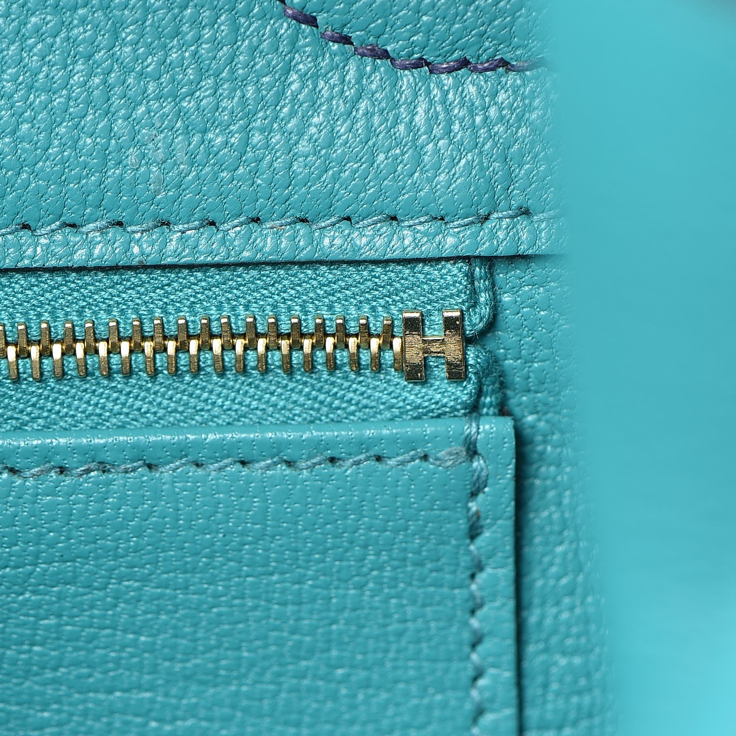 Hermes Chevre Mysore Bi-Color Horseshoe Birkin 30 Bleu Sapphire Paon 21 of 37